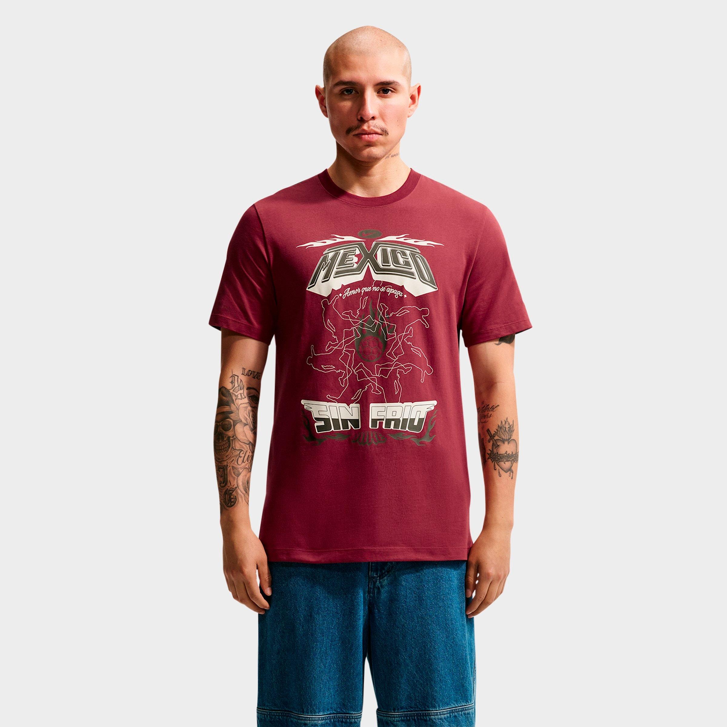 Nike Men's Sportswear Mexico Soccer Graphic T-Shirt in Team Red Size: Large