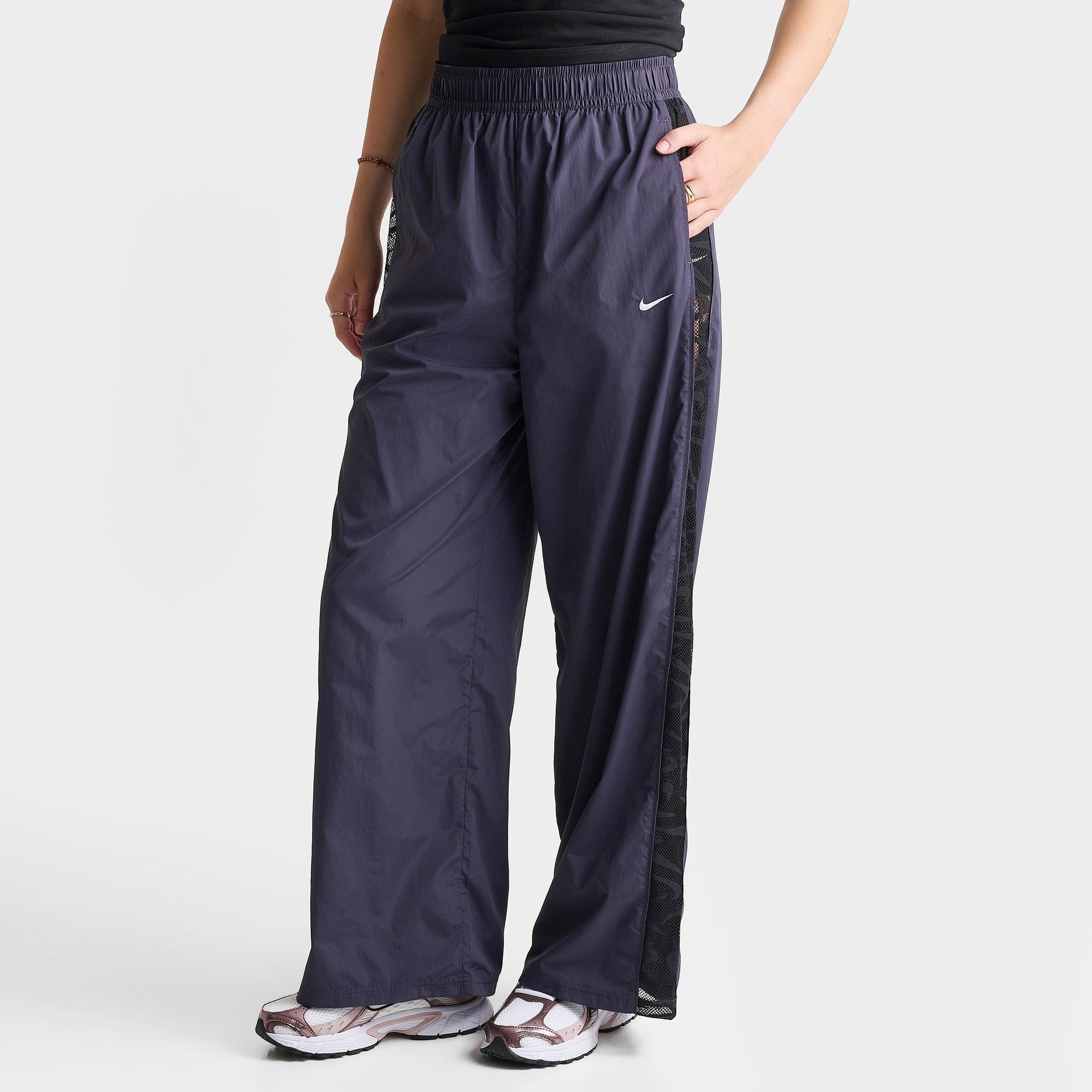 Nike Women's Sportswear Loose Mid-Rise Lace Track Pants in Gridiron/Black/White Size: XL