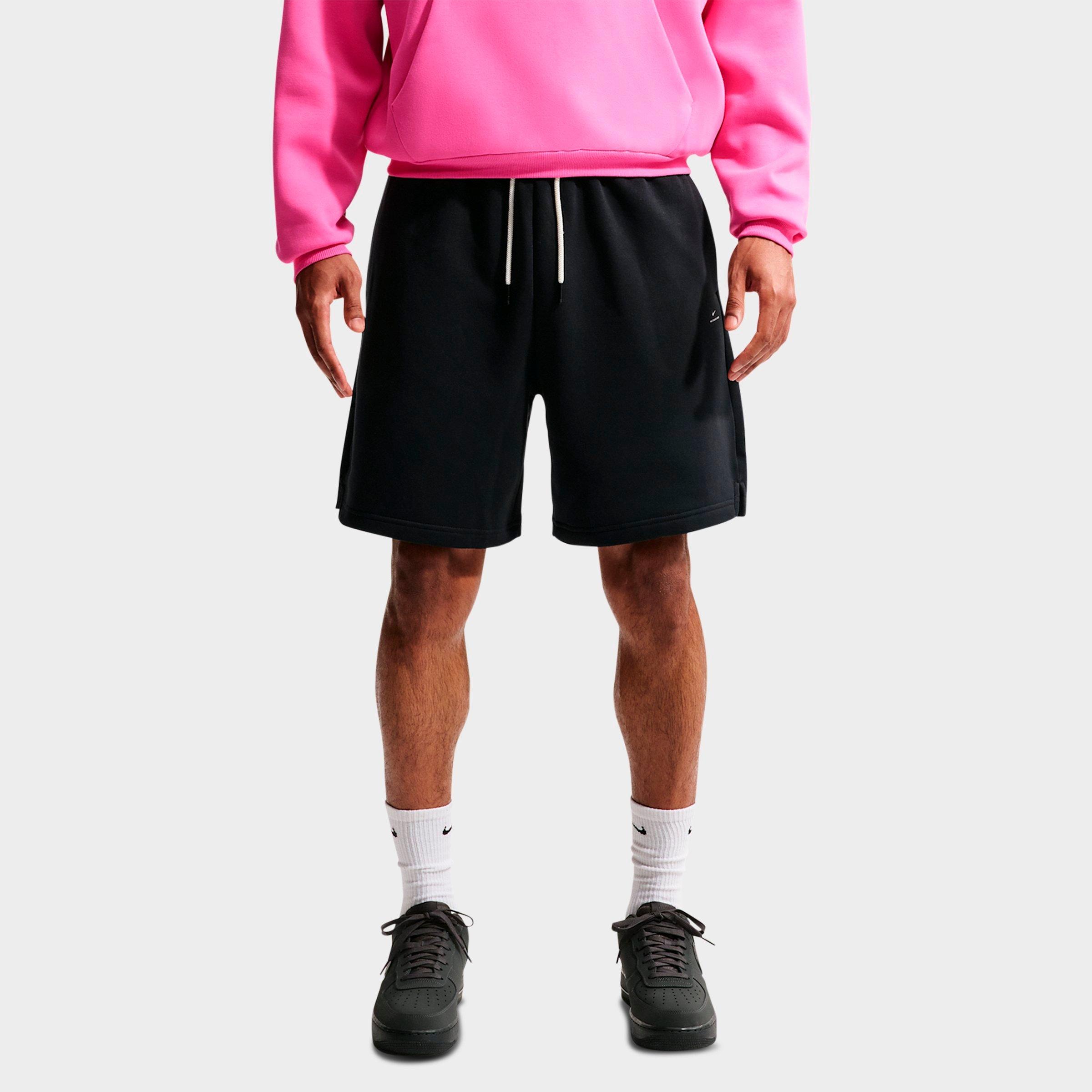 Nike Men's Standard Issue Therma-FIT 8" Brushed Fleece Basketball Shorts