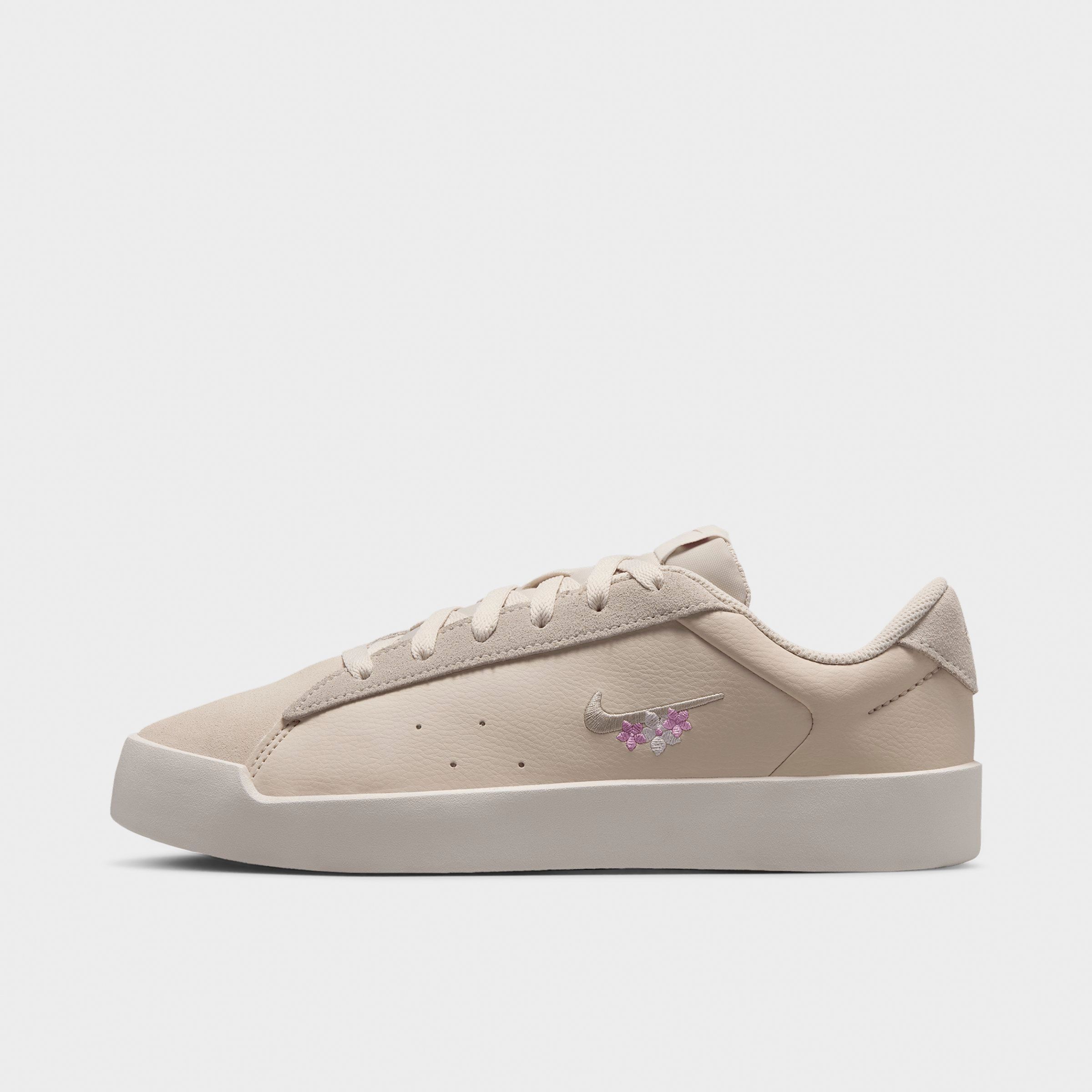 Nike Women's Court Heritage SE Casual Shoes