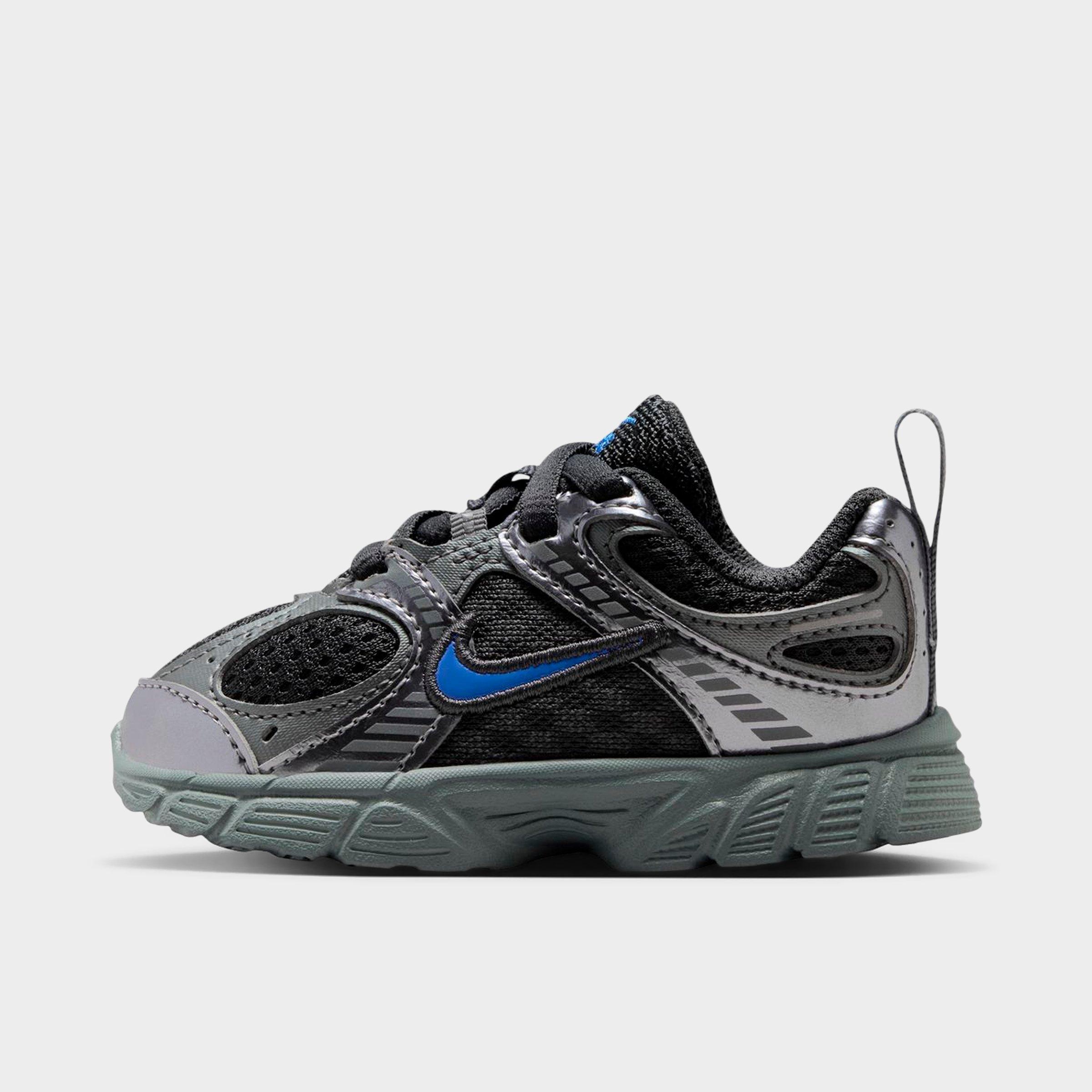 Nike Kids Toddler V5 RNR Stretch Lace Casual Shoes in Anthracite/Metallic Cool Grey/Smoke Grey Size: 6.0