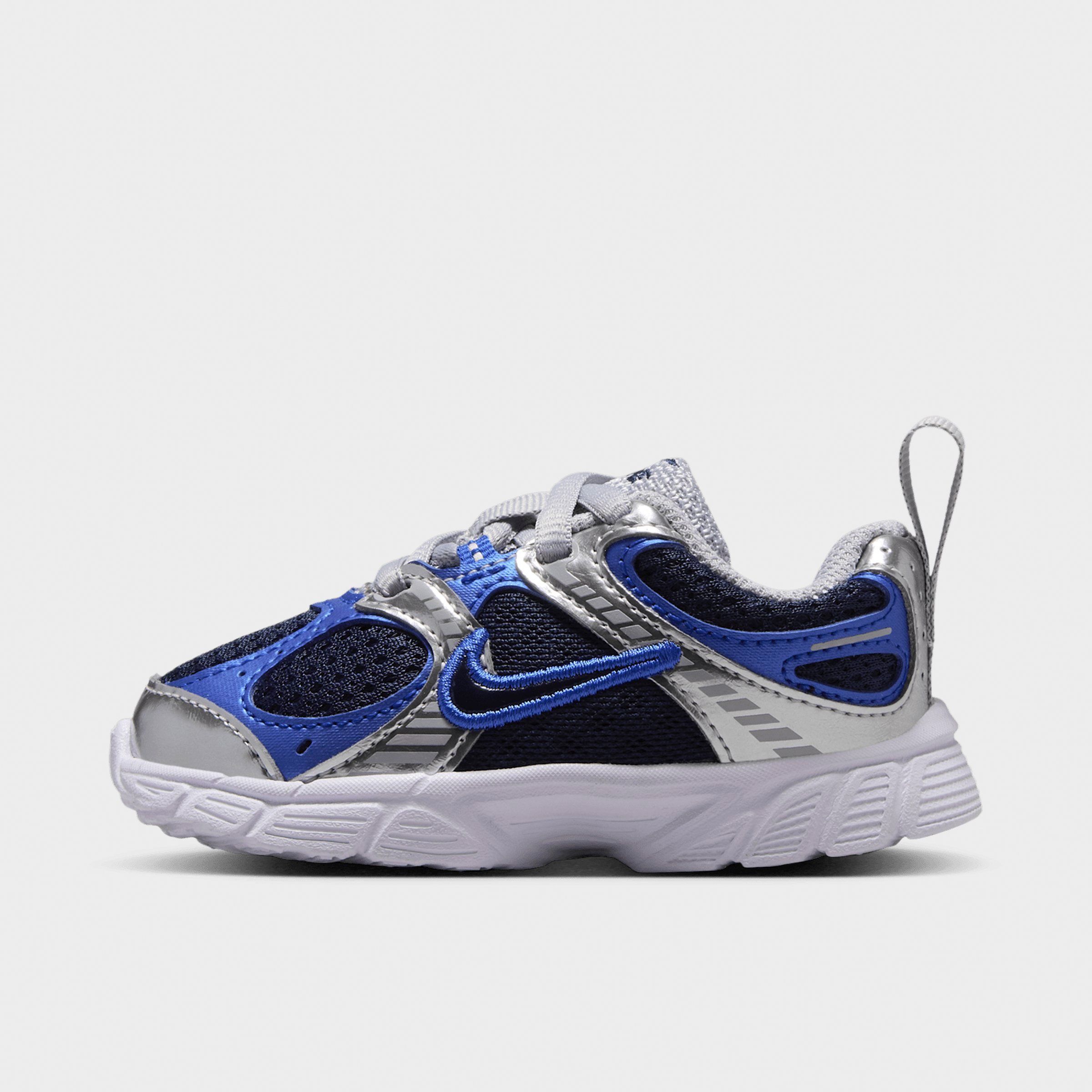 Nike Kids Toddler V5 RNR Stretch Lace Casual Shoes