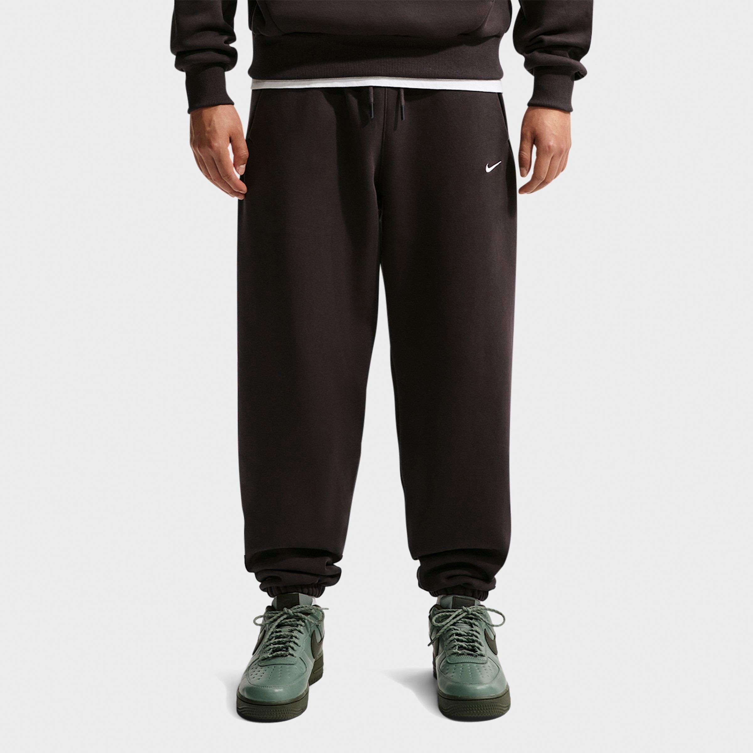 Nike Men's Solo Swoosh Cuffed Sweatpants in Velvet Brown/Sail Size: L Tall