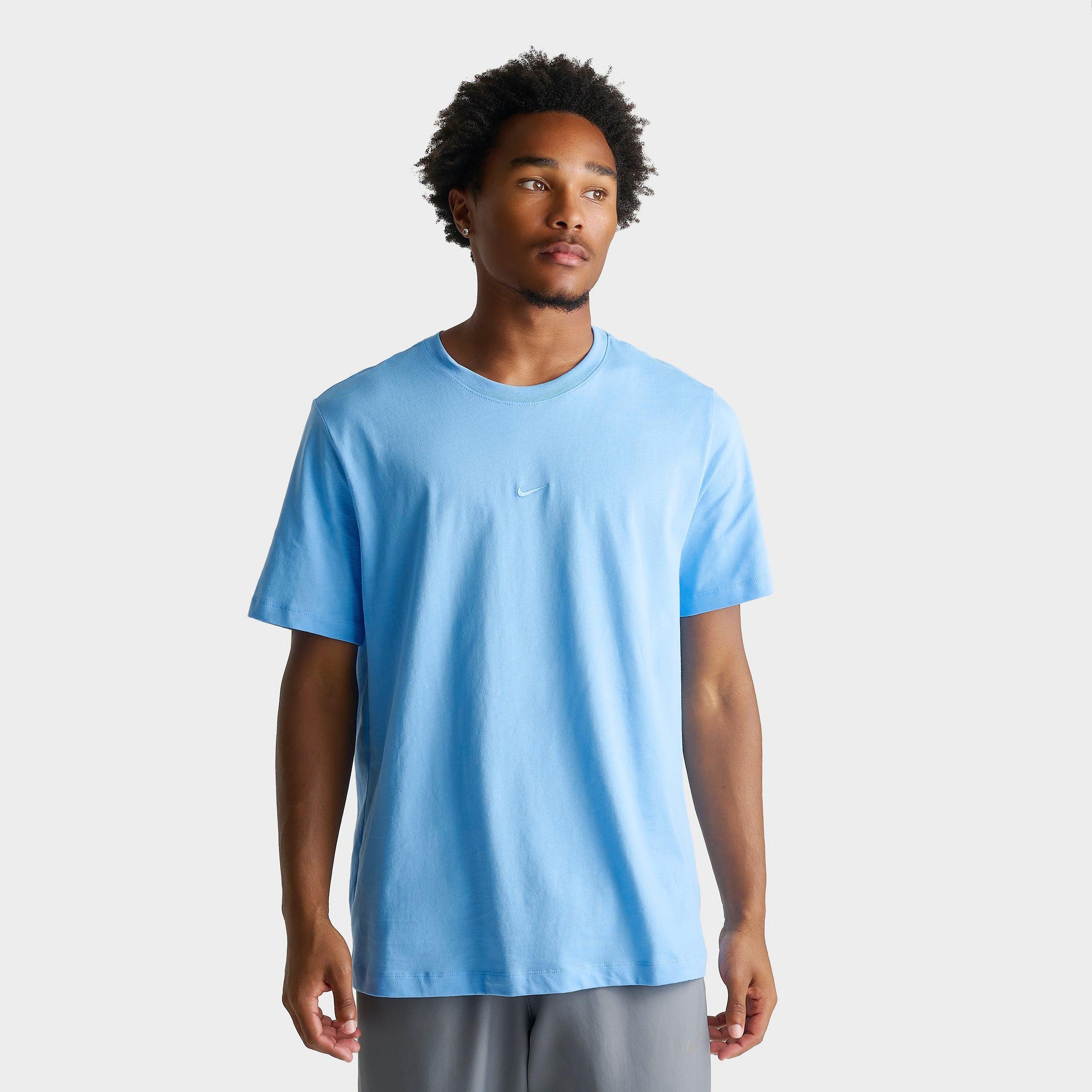 Nike Men's Sportswear Embroidered Swoosh T-Shirt in Light Racer Blue Size: 2XL