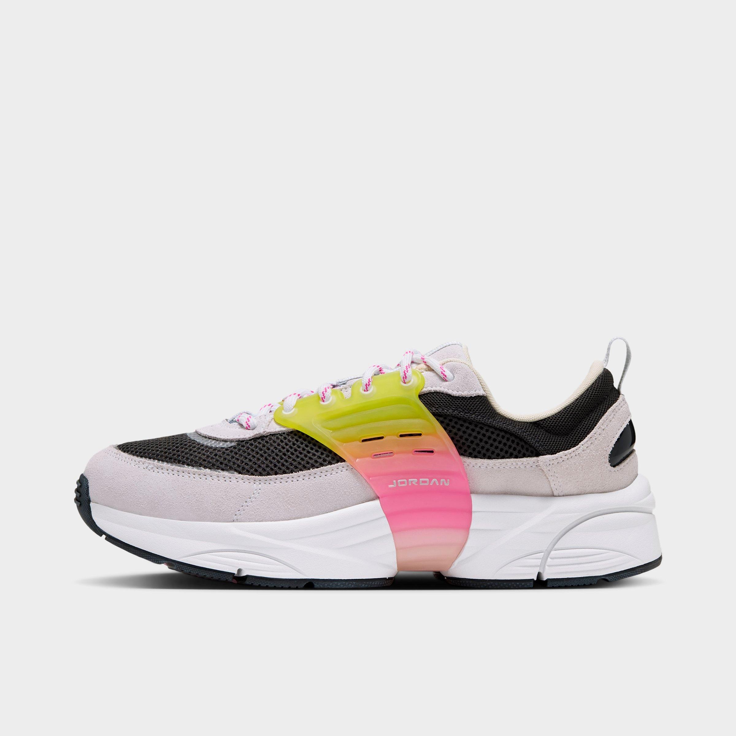 Jordan Men's Trunner O/S Casual Shoes in Off White/Anthracite/Fire Pink Size: 10.5