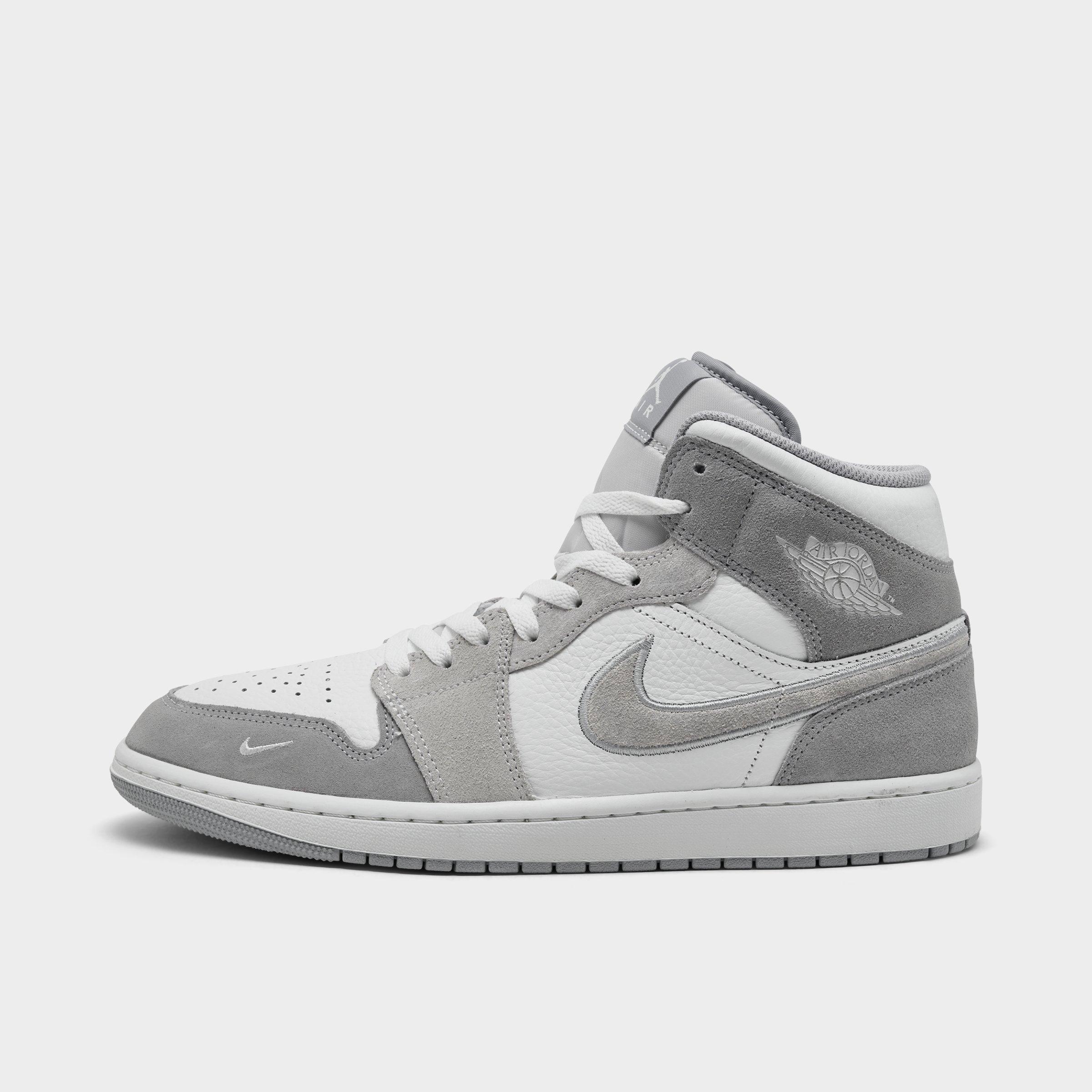 Jordan Men's Air Retro 1 Mid SE Casual Shoes
