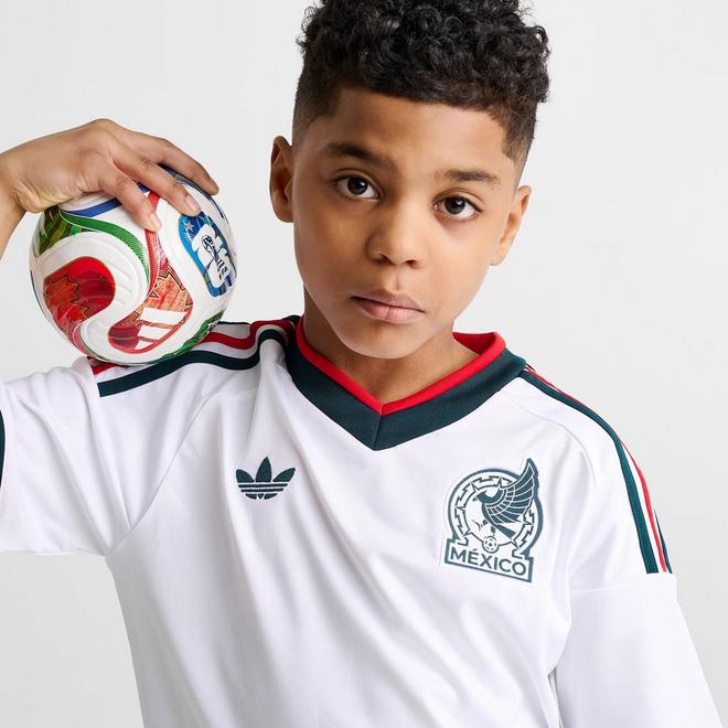 adidas FIFA World Cup 26 Trionda Mini Soccer Ball