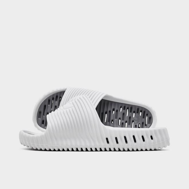 ◆正規品◆ADIDAS ADILETTE 25 SLIDE◆関税込◆男女共用◆人気◆ Men's adidas Originals Adilette 25 Slide Sandals | Finish Line