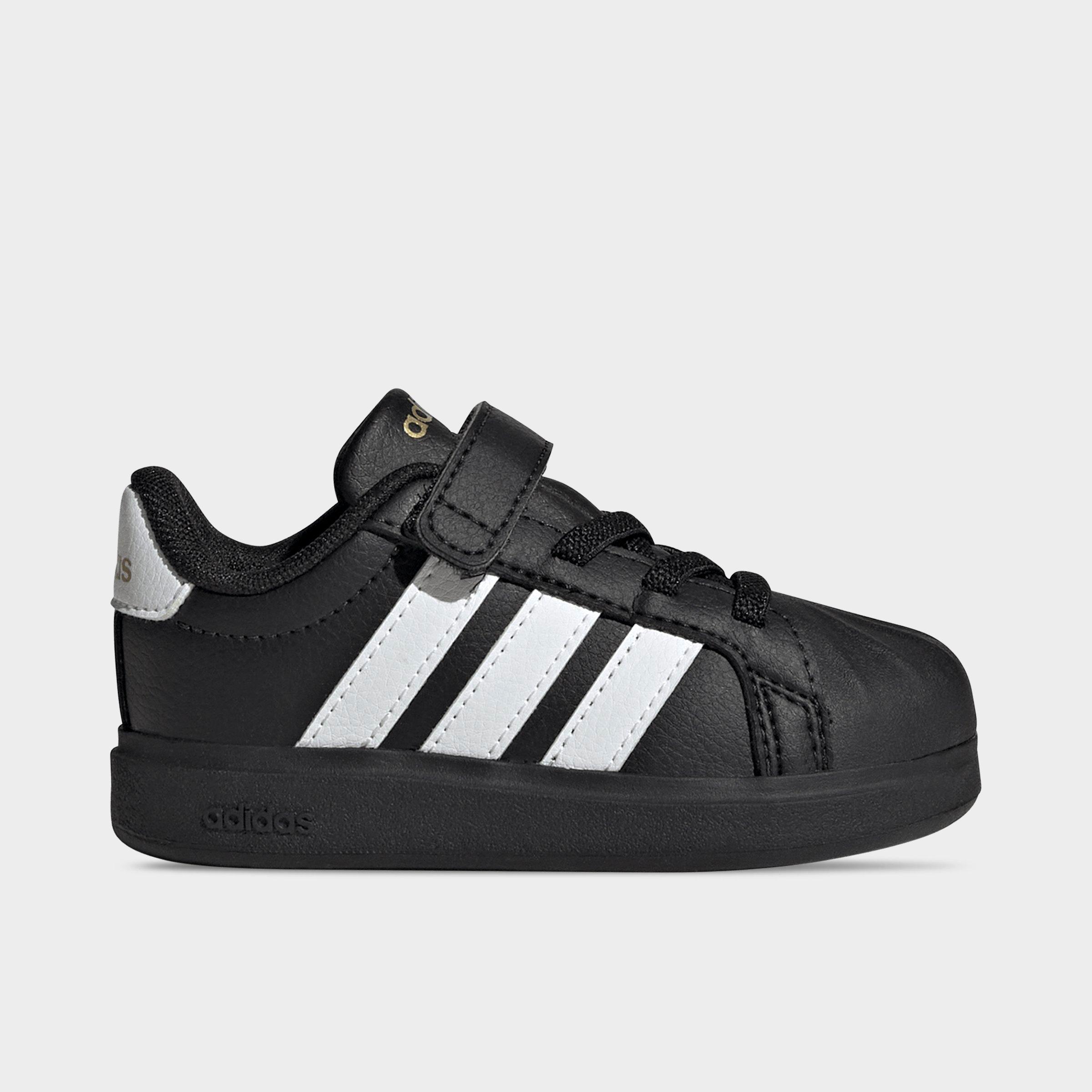 adidas Kids Toddler Streettalk Hook-And-Loop Stretch Lace Casual Shoes in Core Black/Footwear White/Gold Metallic Size: 5.5