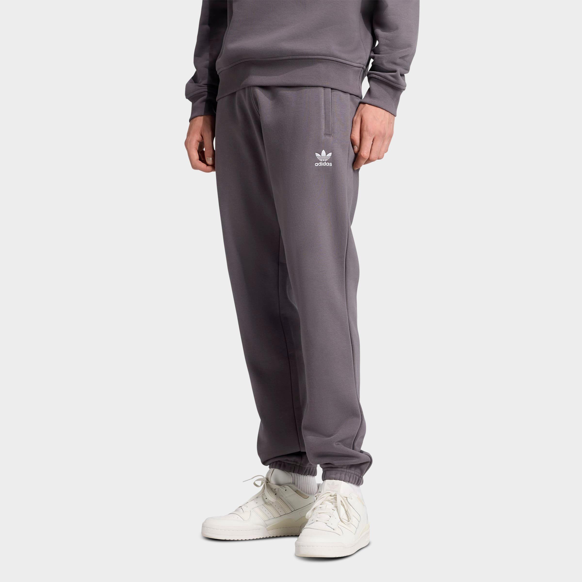 adidas Men's Originals Trefoil Essentials Fleece Jogger Pants in Grey Strata Size: 2XL