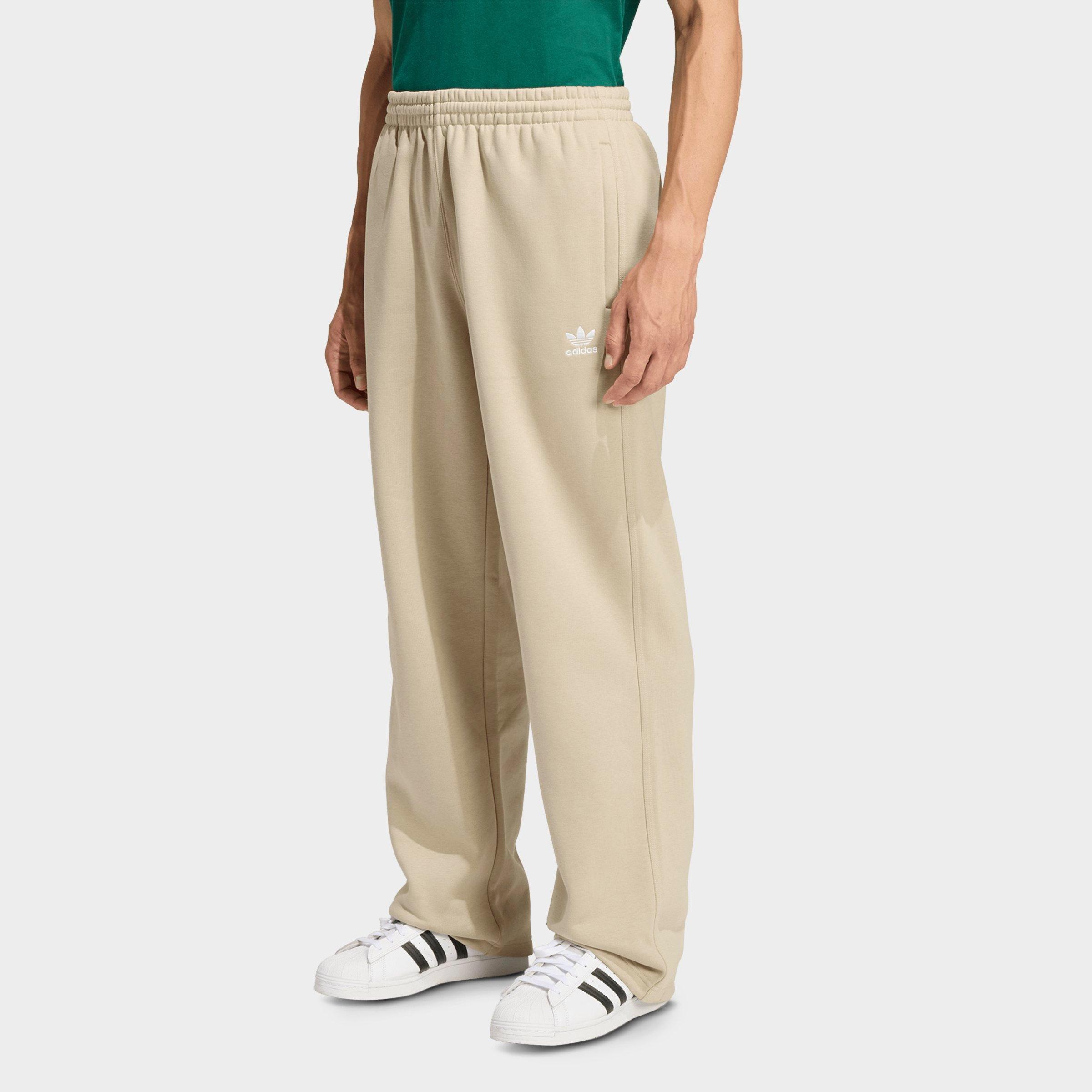 adidas Men's Originals Trefoil Essentials Woven Cargo Pants in Stone Khaki Size: XS