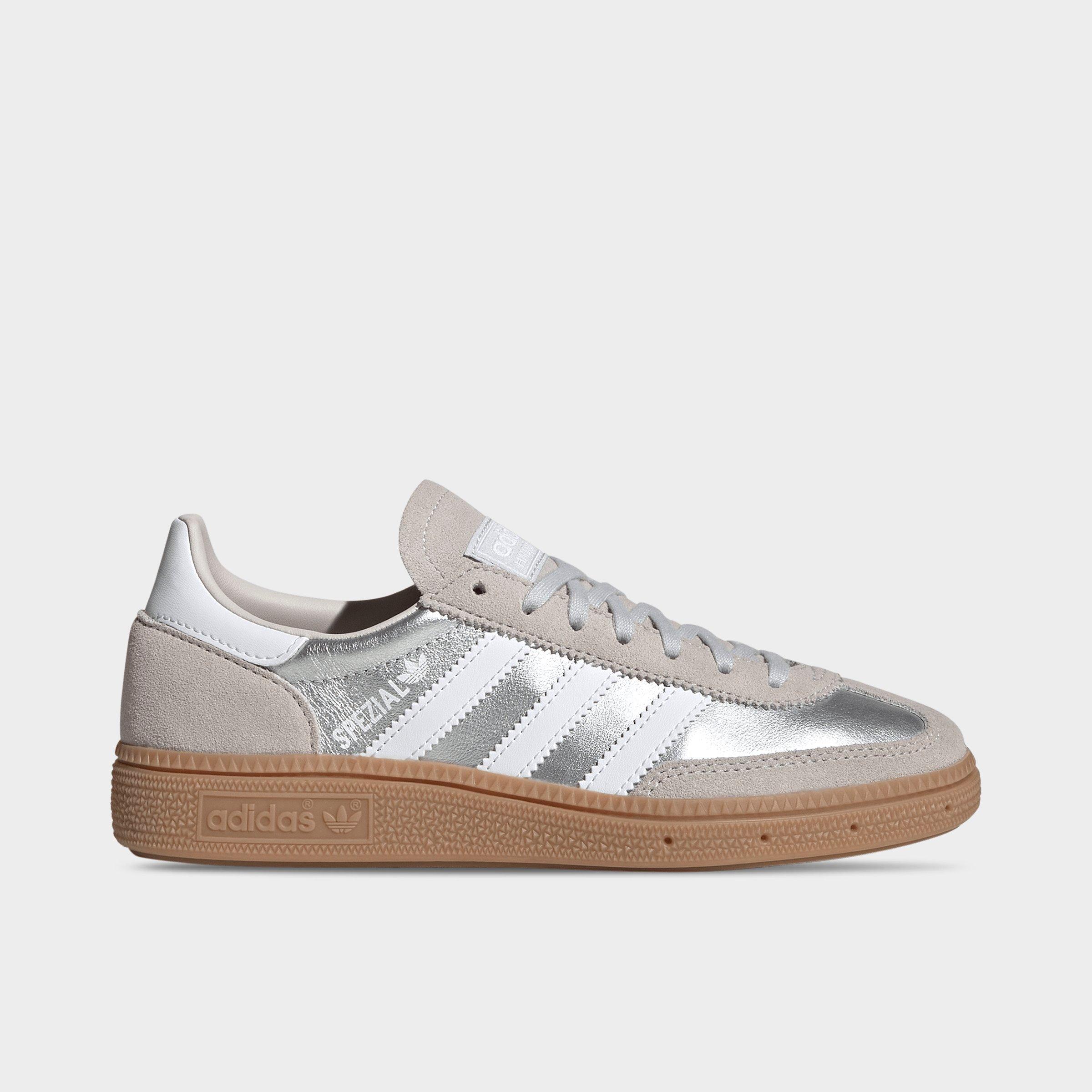 adidas Big Kids Originals Handball Spezial Casual Shoes in Silver Metallic/White/Gum Size: 4.5