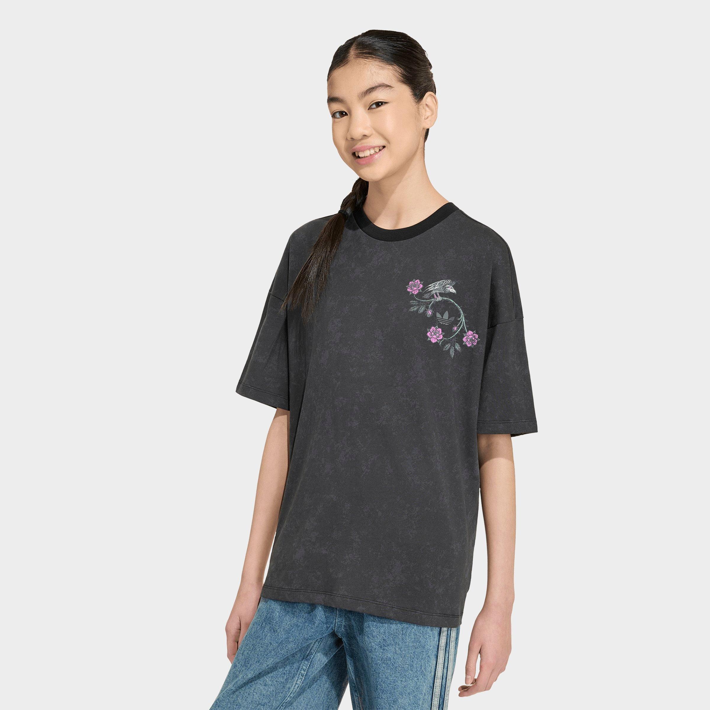adidas Girls' Big Kids Originals x Disney Villains Oversized Washed T-Shirt in Black Size: Small