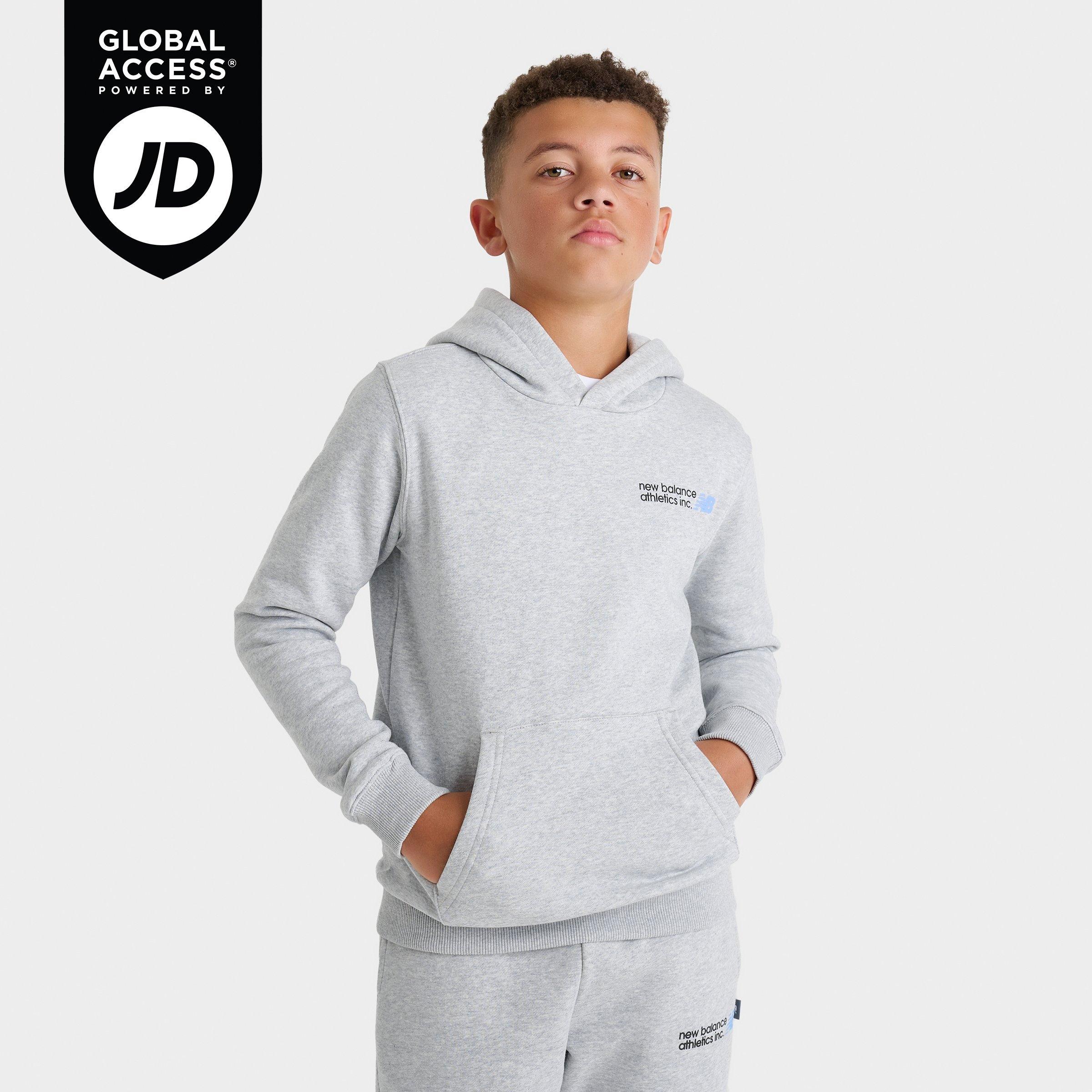 New Balance Big Kids Athletics Flying NB Fleece Pullover Hoodie in Grey Heather Size: Small