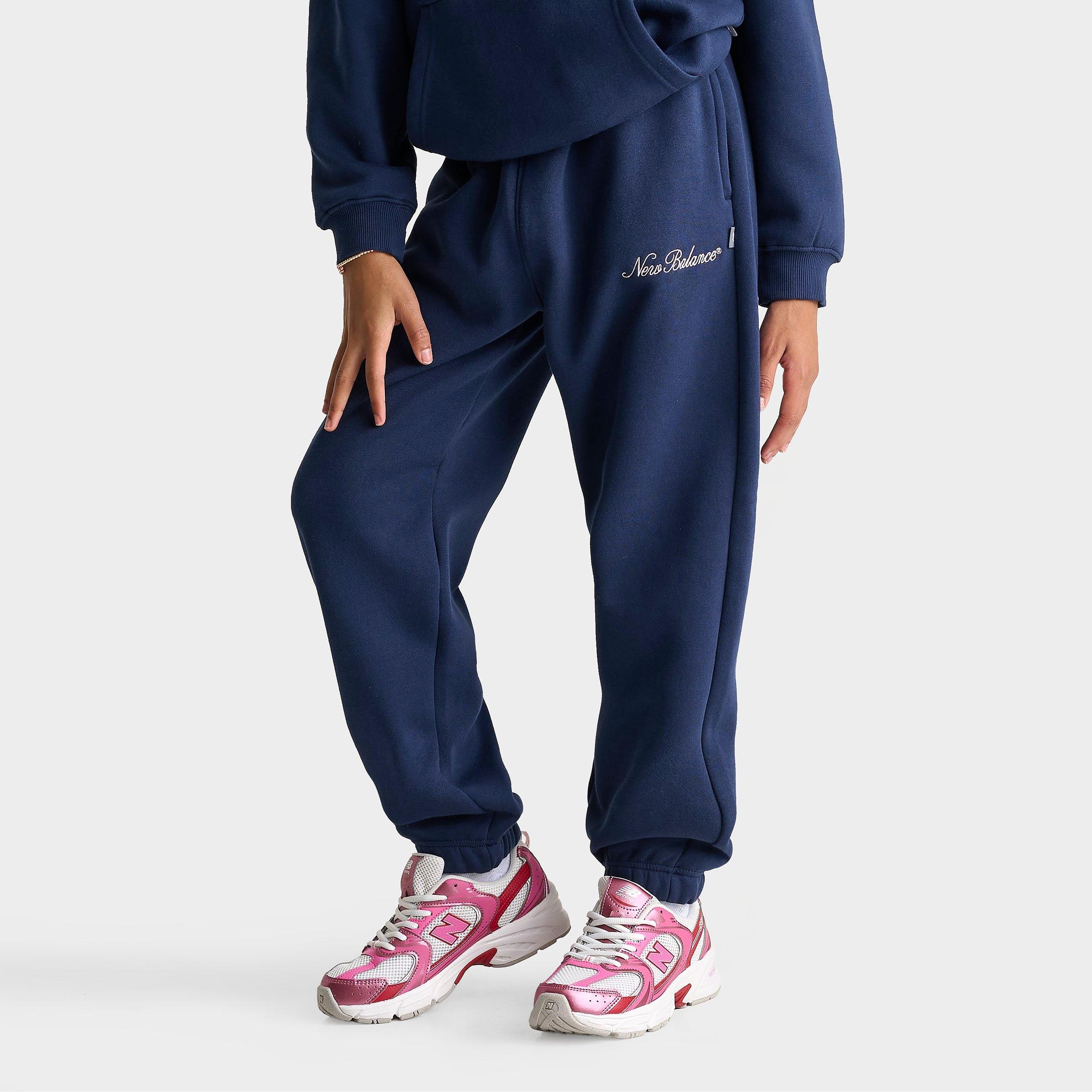 New Balance Girls' Big Kids Crest Oversized Fleece Jogger Pants