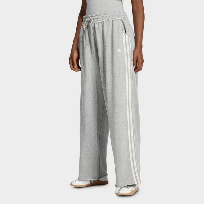 Women's adidas Originals Graphic Loose Sweatpants