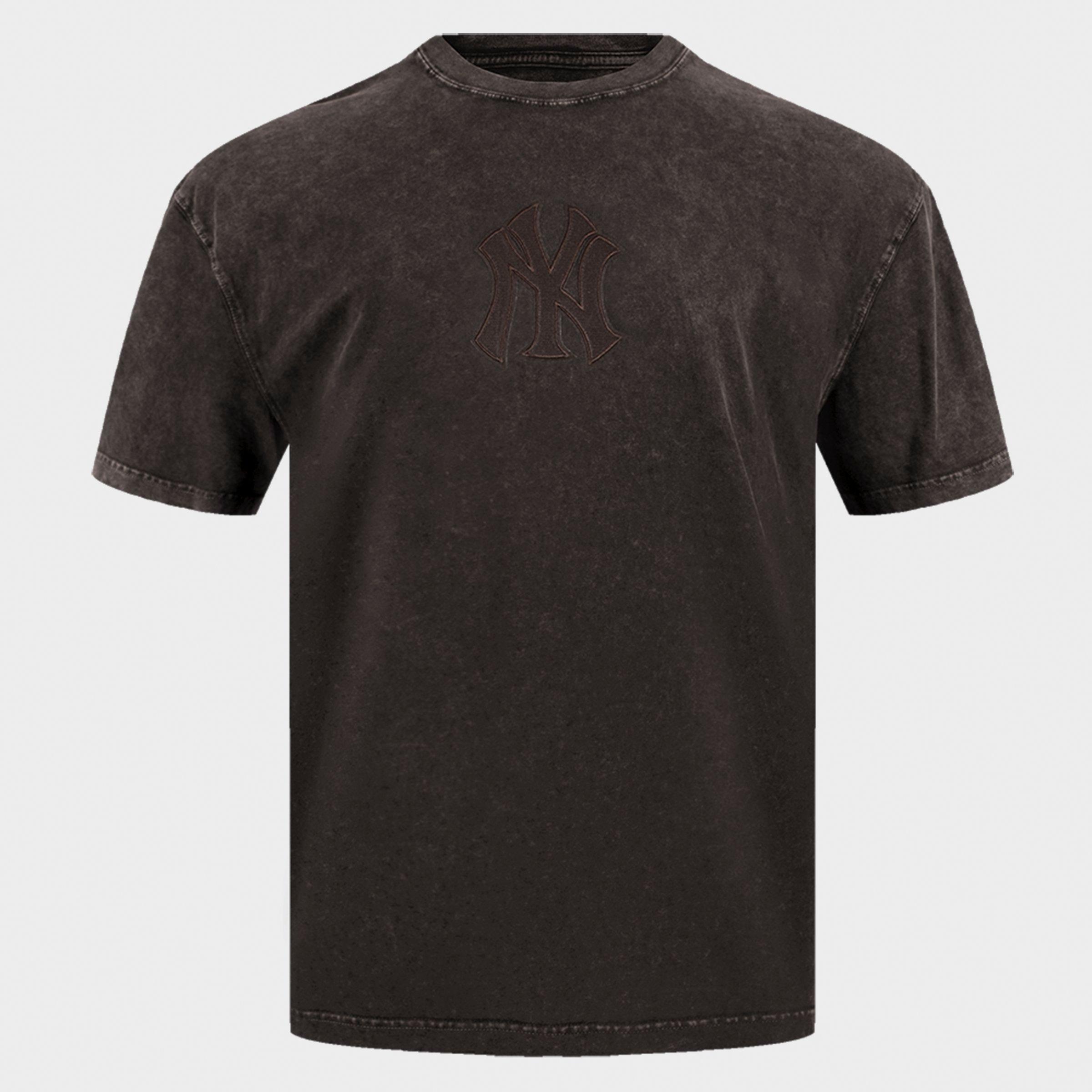 Pro Standard Men's New York Yankees MLB Enzyme Wash Logo T-Shirt in Washed Brown Size: Small