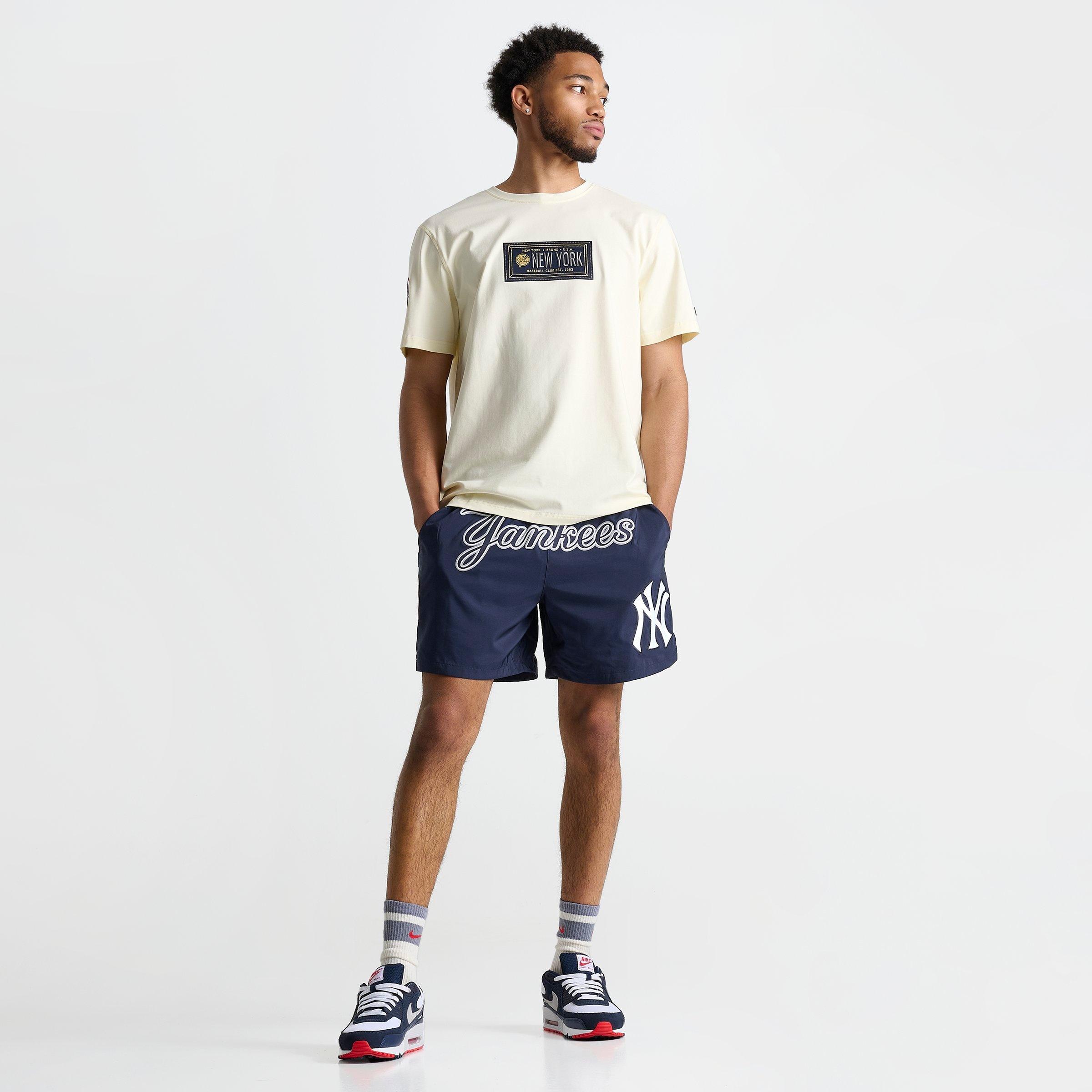 Pro Standard Men's New York Yankees MLB Classic Woven Shorts
