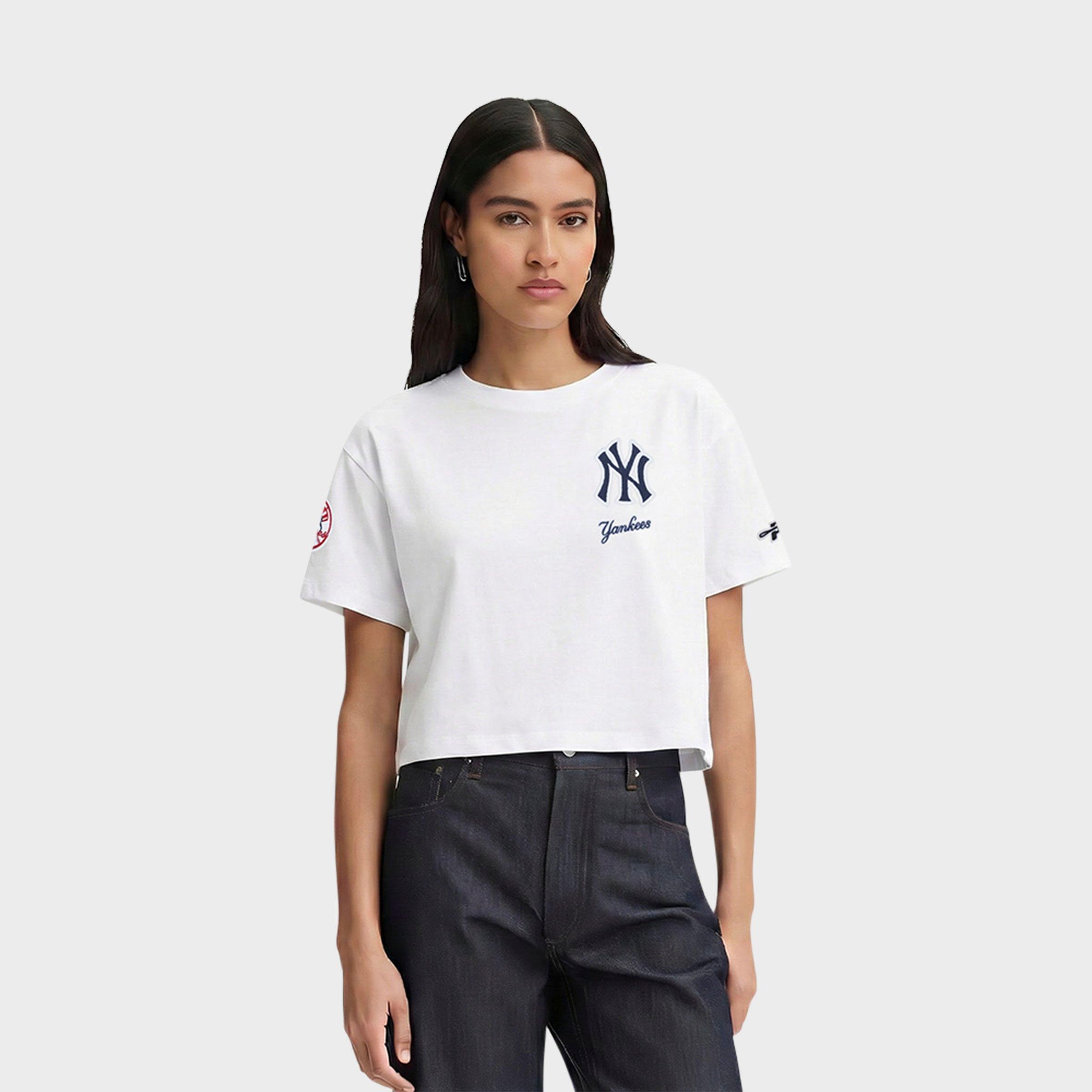 Pro Standard Women's New York Yankees MLB Classic Chenille Single Jersey Boxy T-Shirt