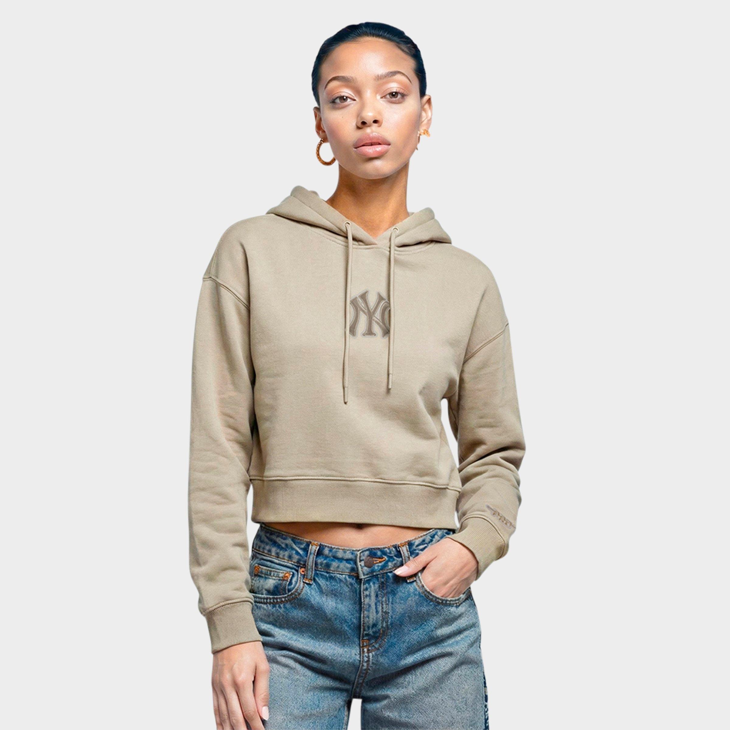 Pro Standard Women's New York Yankees MLB Wingspan Fleece Cropped Pullover Hoodie