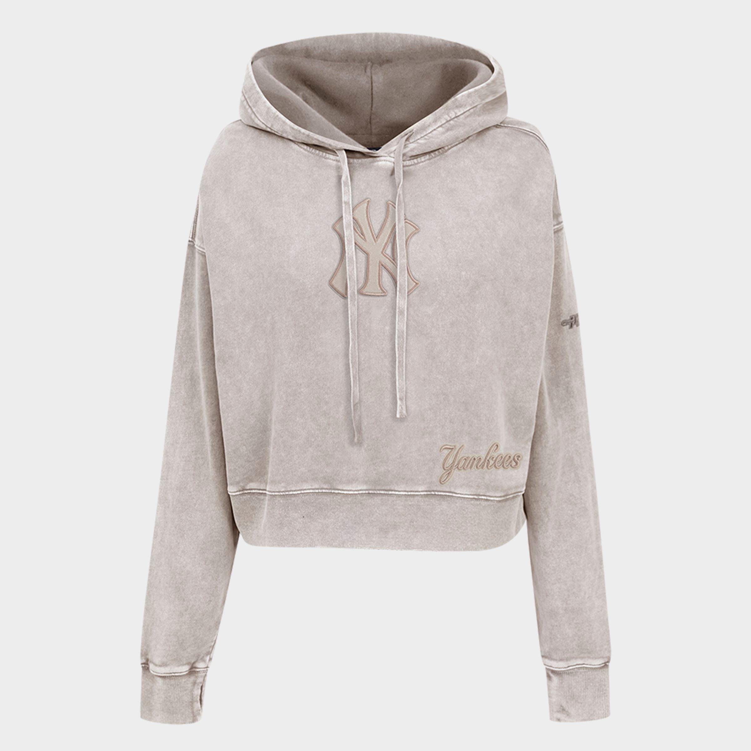 Pro Standard Women's New York Yankees MLB Washed Classic Enzyme Wash Cropped Pullover Hoodie