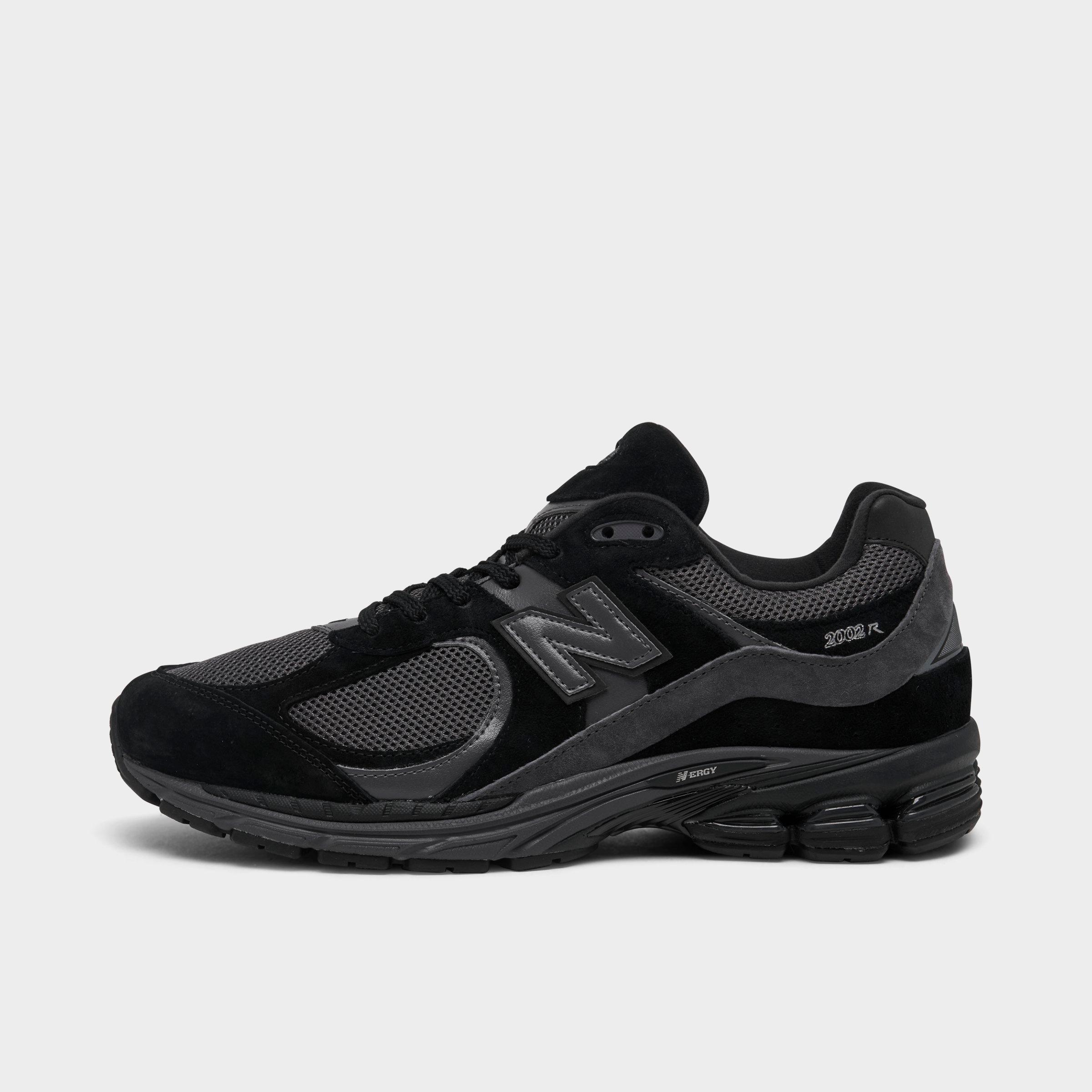 New Balance Men's 2002R Casual Shoes in Black/Magnet Size: 7.5