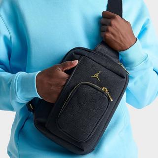 NIKE ジョーダン モノグラム スリングバッグ(3L) Jordan Monogram Sling Bag (3L) | Finish Line