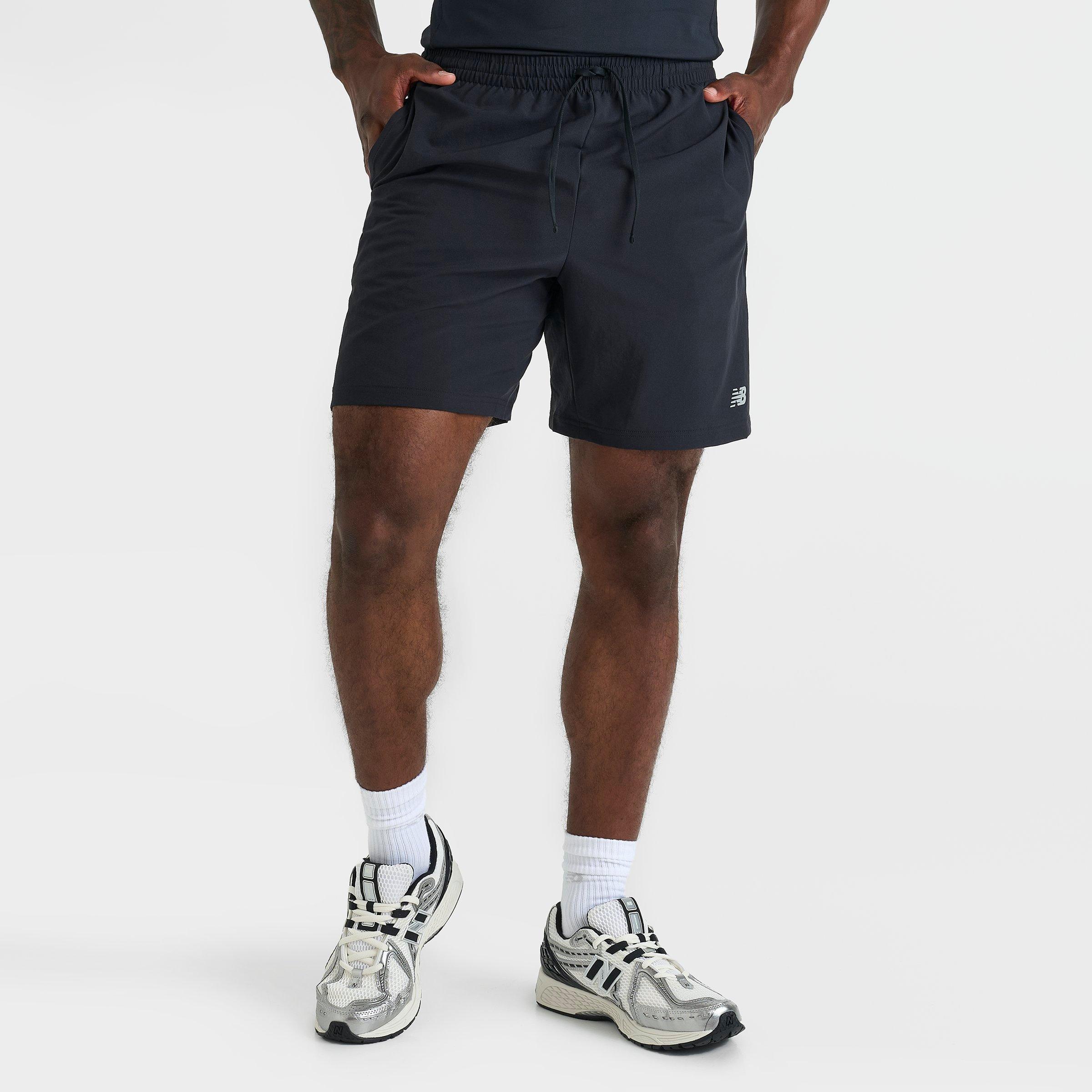 New Balance Men's Sport Essential 7" Woven Shorts in Black Size: Small