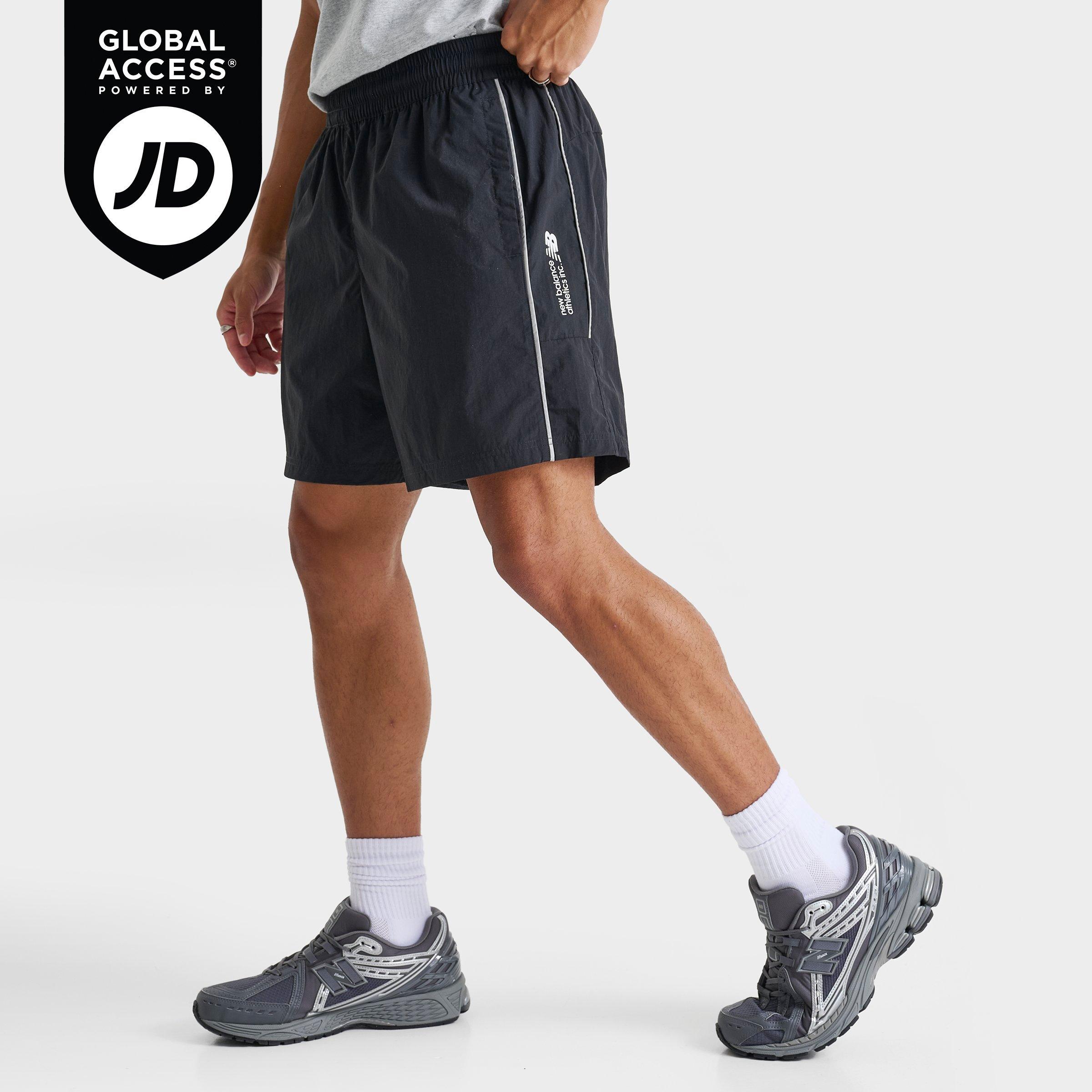 New Balance Men's Vision Woven Shorts in Black/Reflective Size: Small