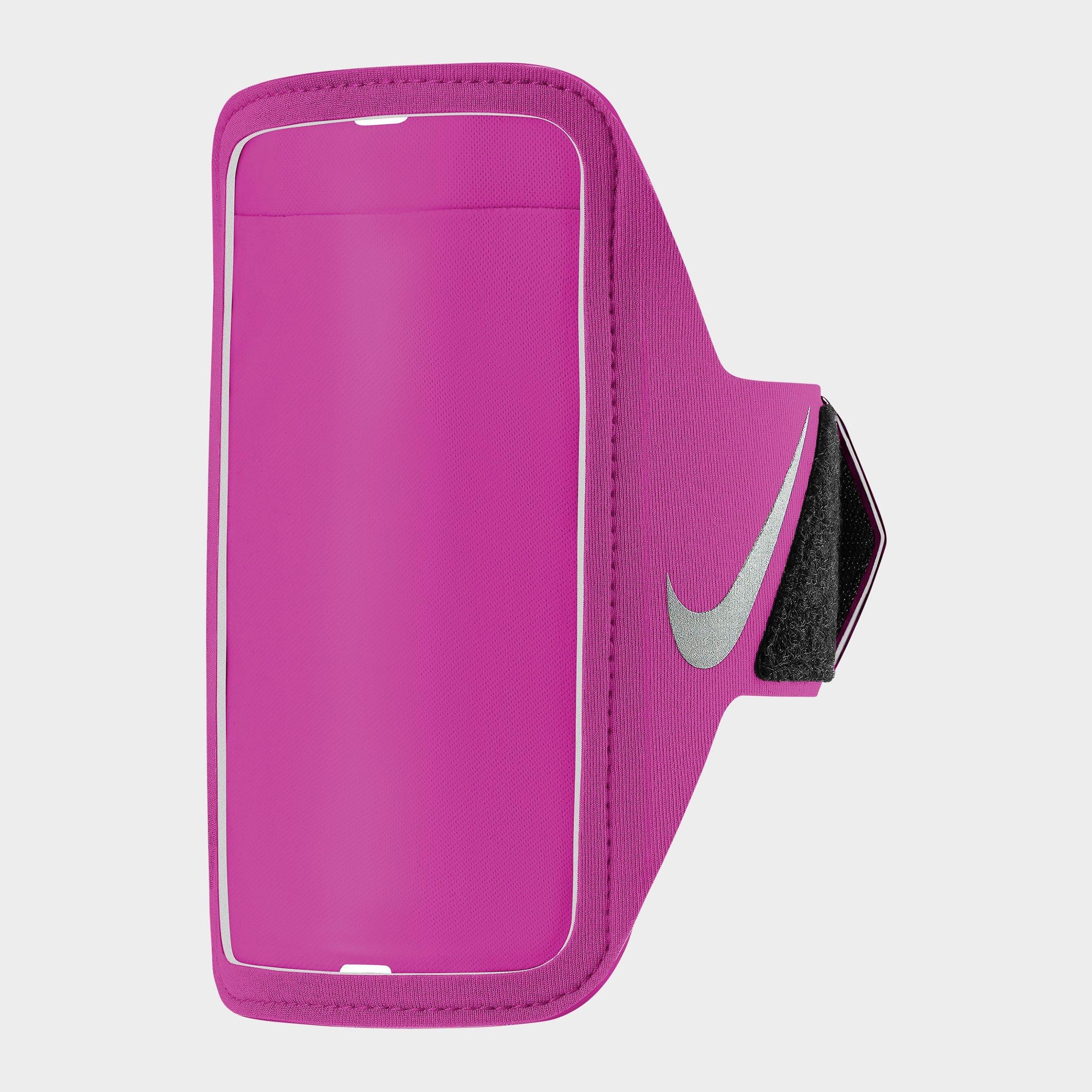 Nike Lean Armband in Active Pink/Black/Silver