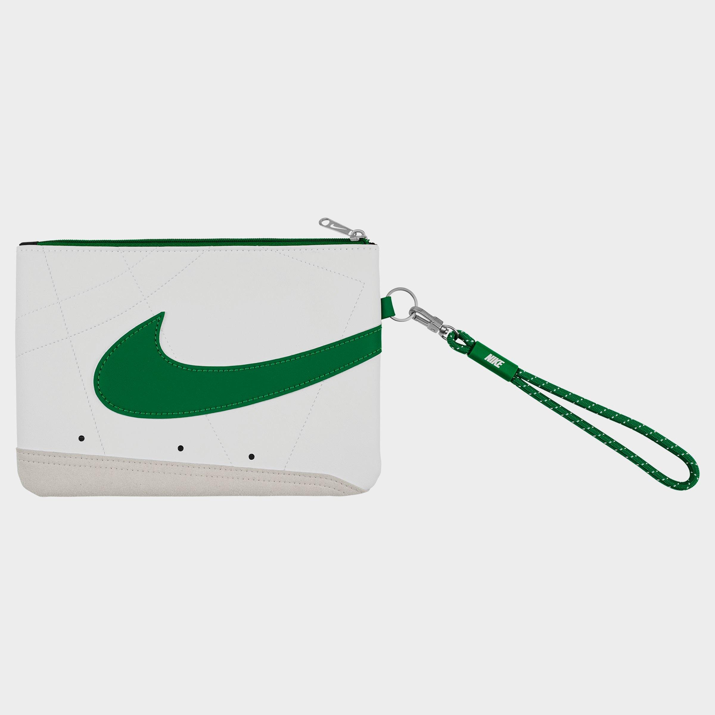 NIKE NIKE ICON BLAZER LARGE WRISTLET 