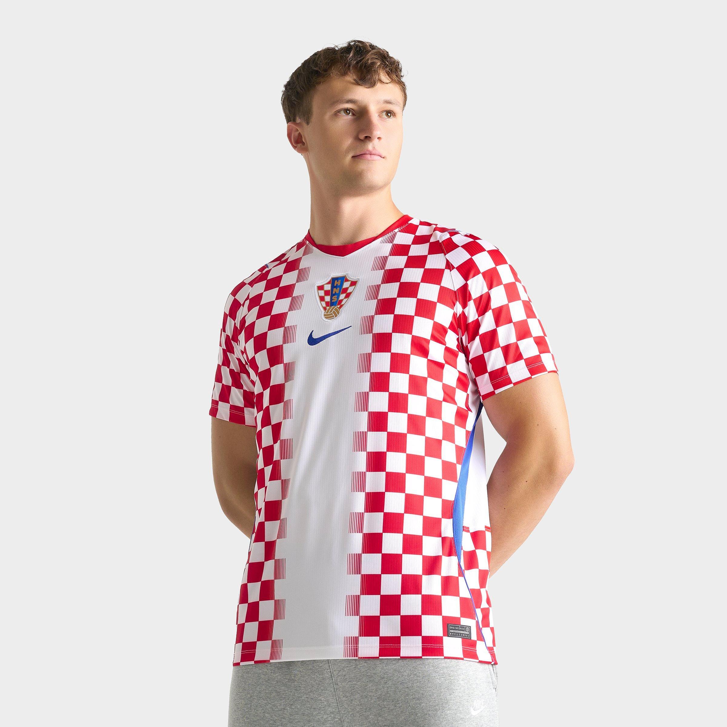 Nike Men's Croatia 2026 Stadium Home Dri-FIT Replica Soccer Jersey in White Size: Medium