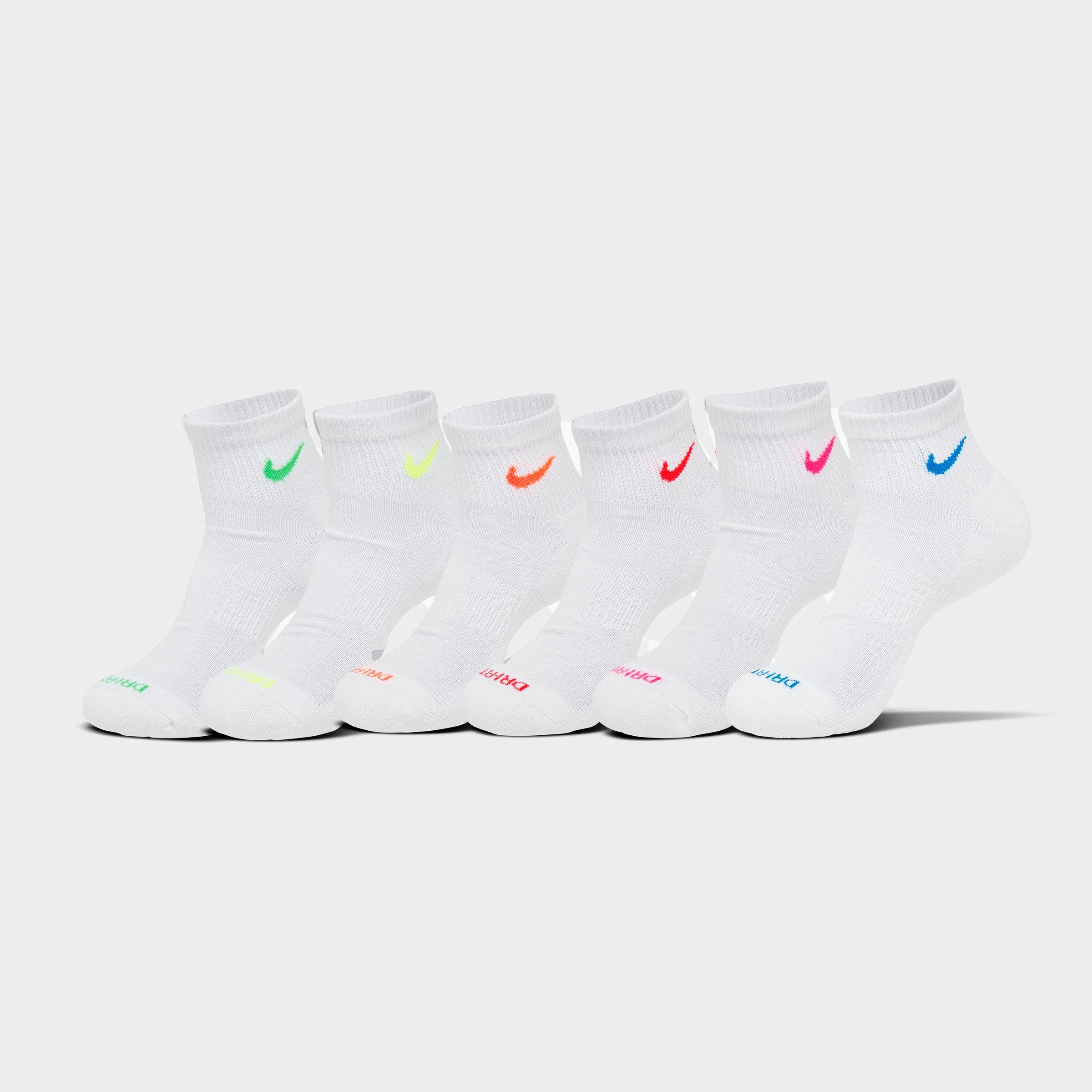 Nike Everyday Plus Cushioned 6-Pack Quarter Training Socks Size: Medium