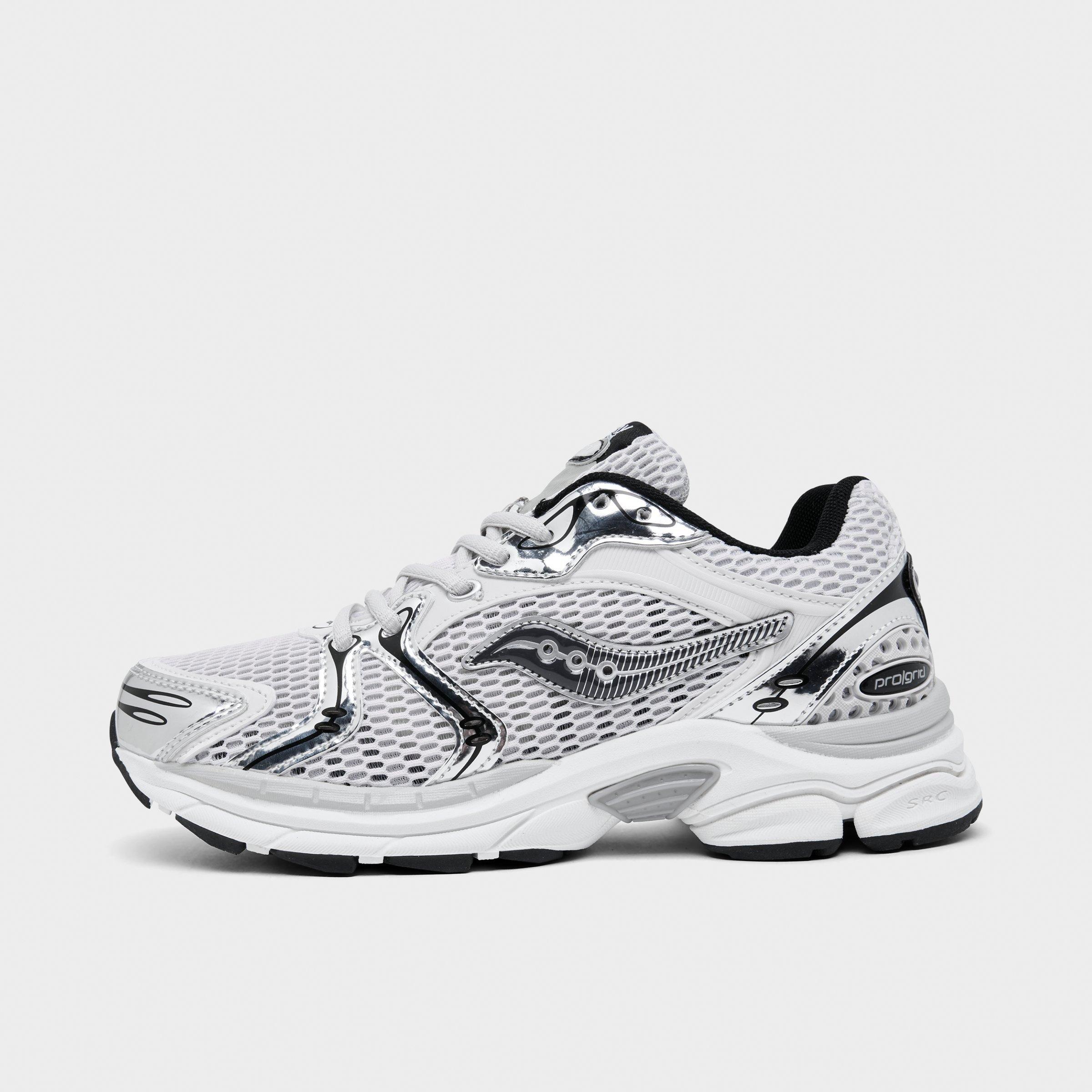 Saucony Big Kids Triumph 4 KDZ Casual Shoes in Silver Chrome Size: 5.0