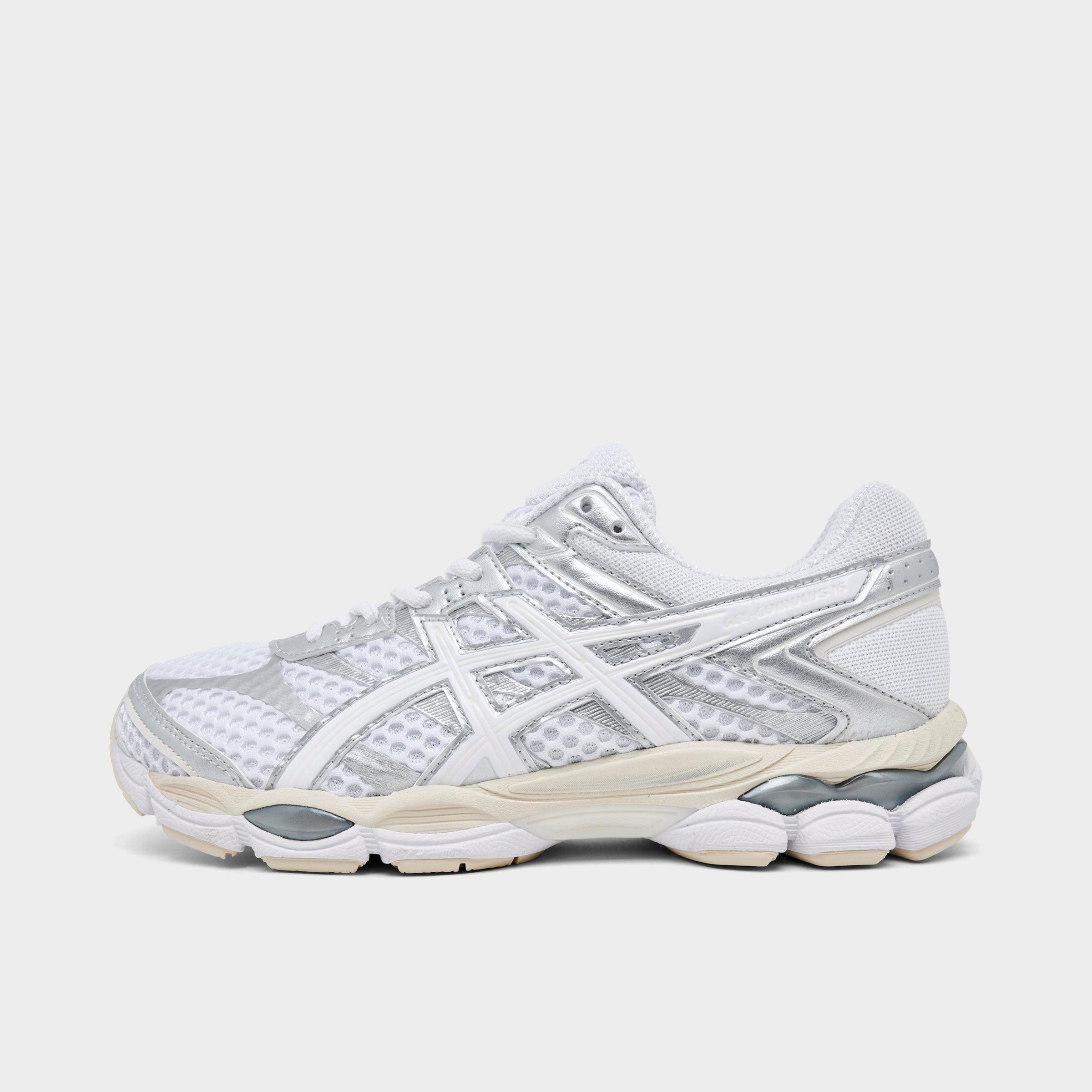 Women's ASICS GEL-Cumulus 16 Running Shoes in White/Metallic Silver Size: 7.5