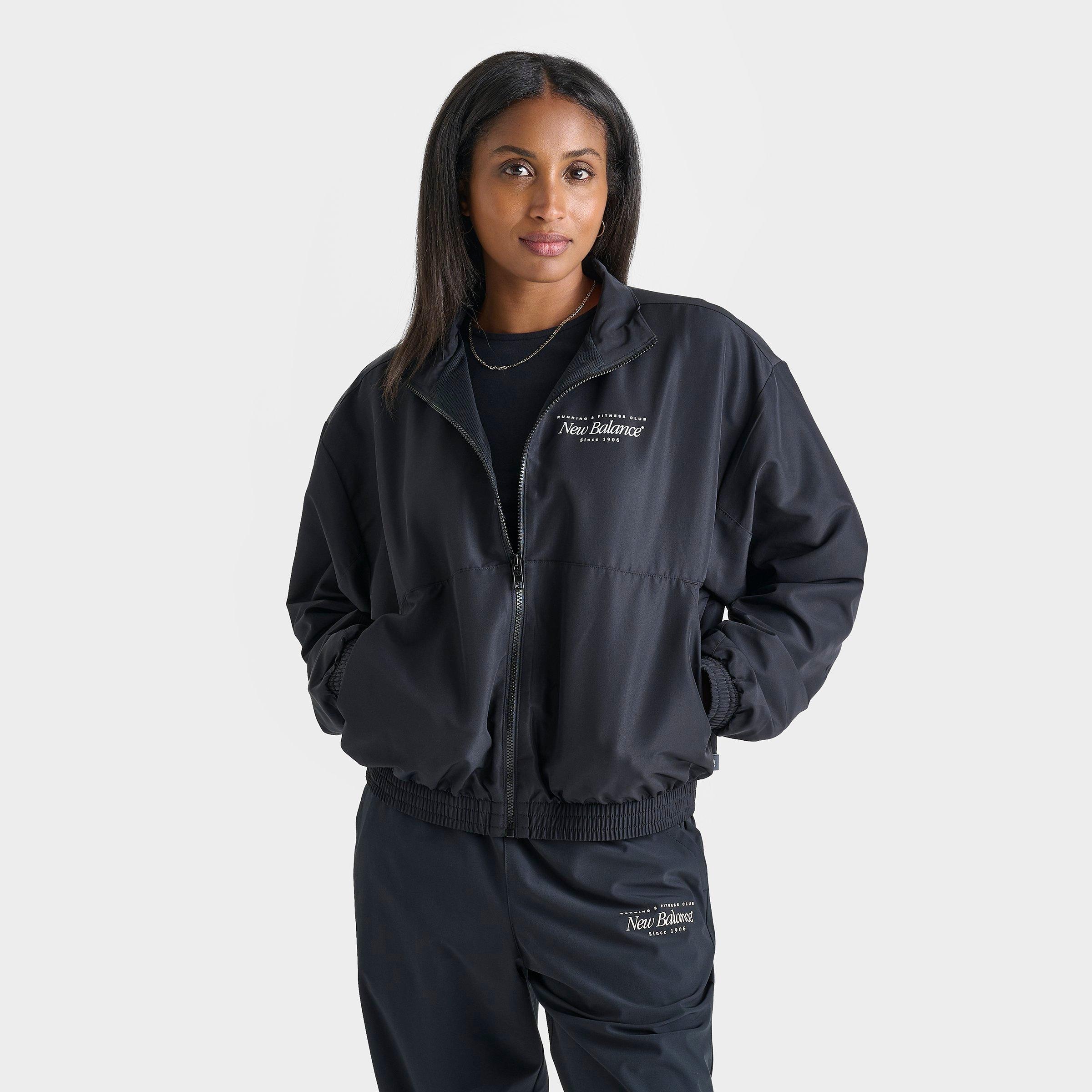 New Balance Women's Lightweight Woven Jacket in Black/Black Size Small