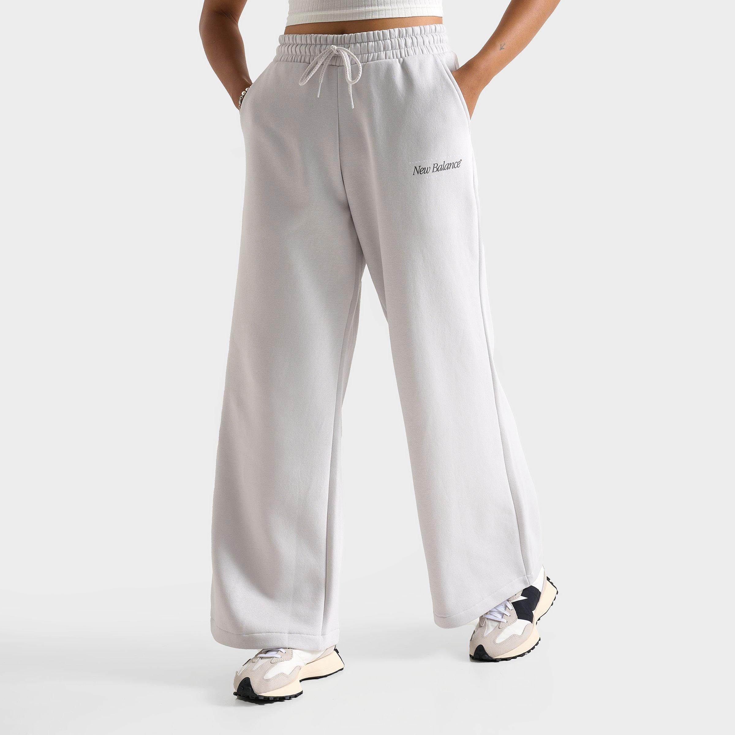 New Balance Women's Script Wide Leg Fleece Pants in Grey/Grey Matter Size Small Cotton/Polyester/Fleece