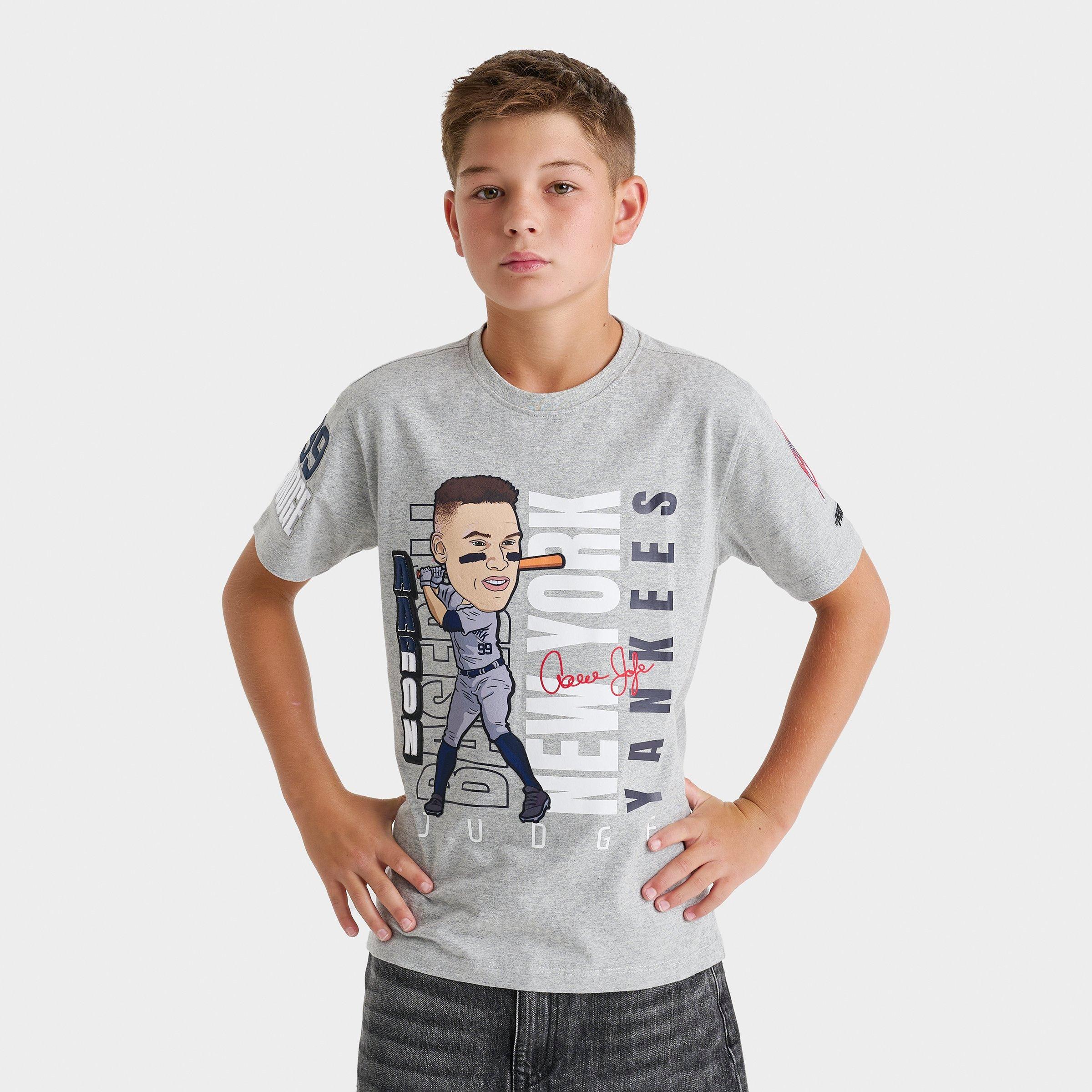 Pro Standard Big Kids Aaron Judge New York Yankees MLB Avatar Graphic T-Shirt in Heather Grey Size: Small