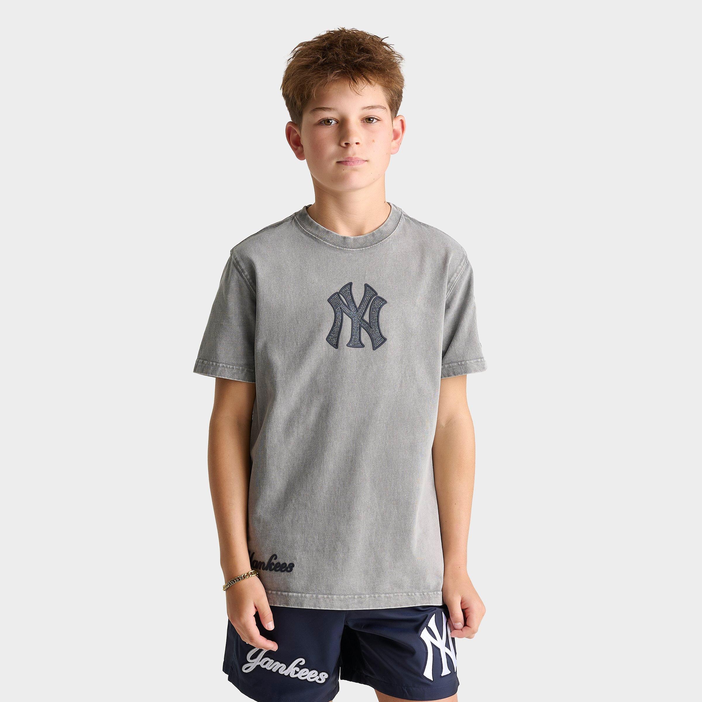 Pro Standard Big Kids New York Yankees MLB Washed Jewels T-Shirt