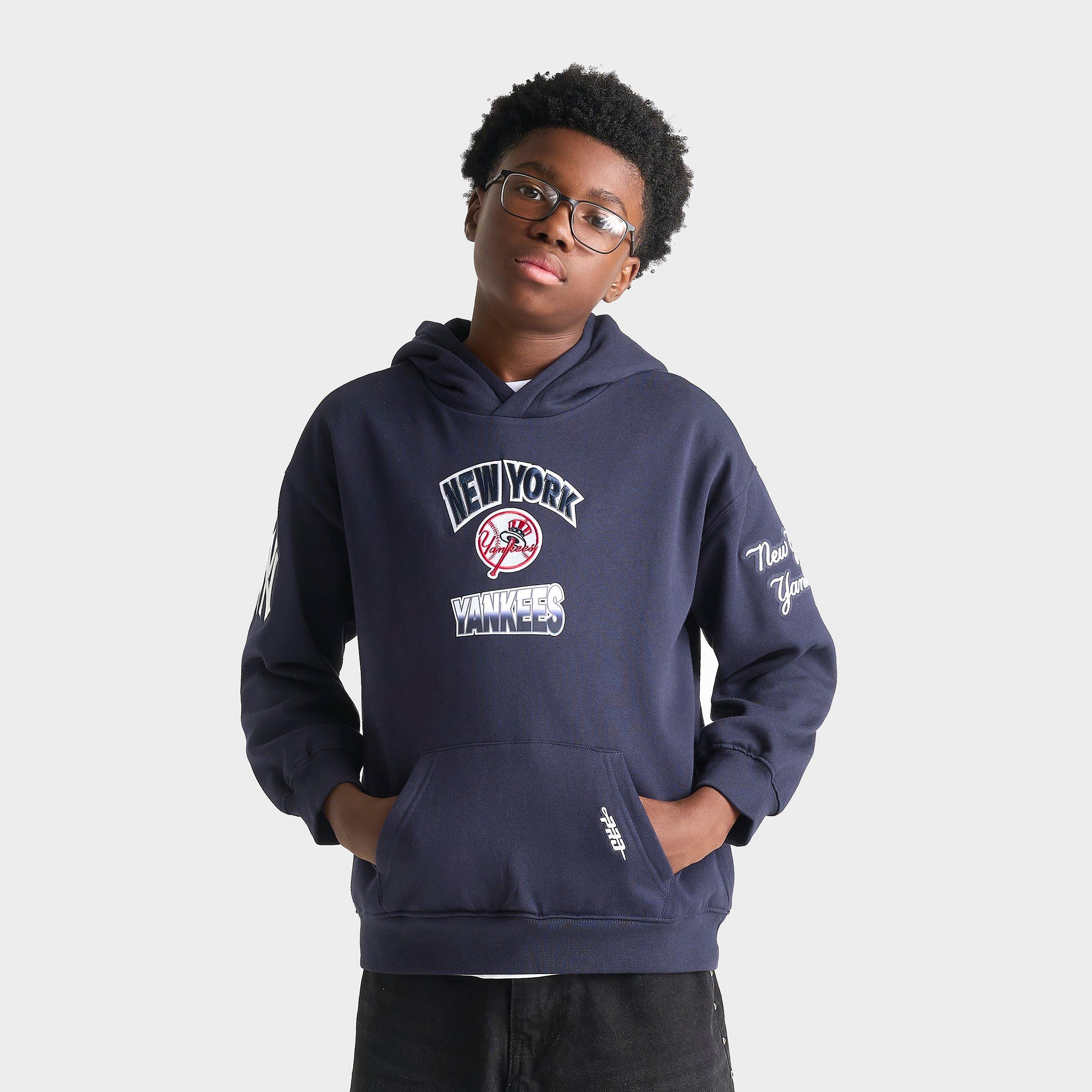 Pro Standard Big Kids New York Yankees MLB Turn It Up Pullover Hoodie in Mid Navy Size: Large