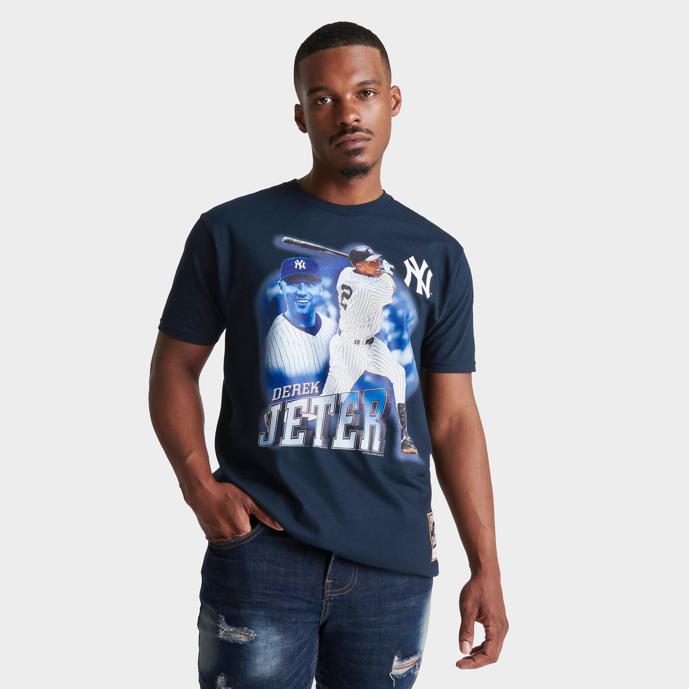 Mitchell and Ness Men's Derek Jeter Swing T-Shirt Navy